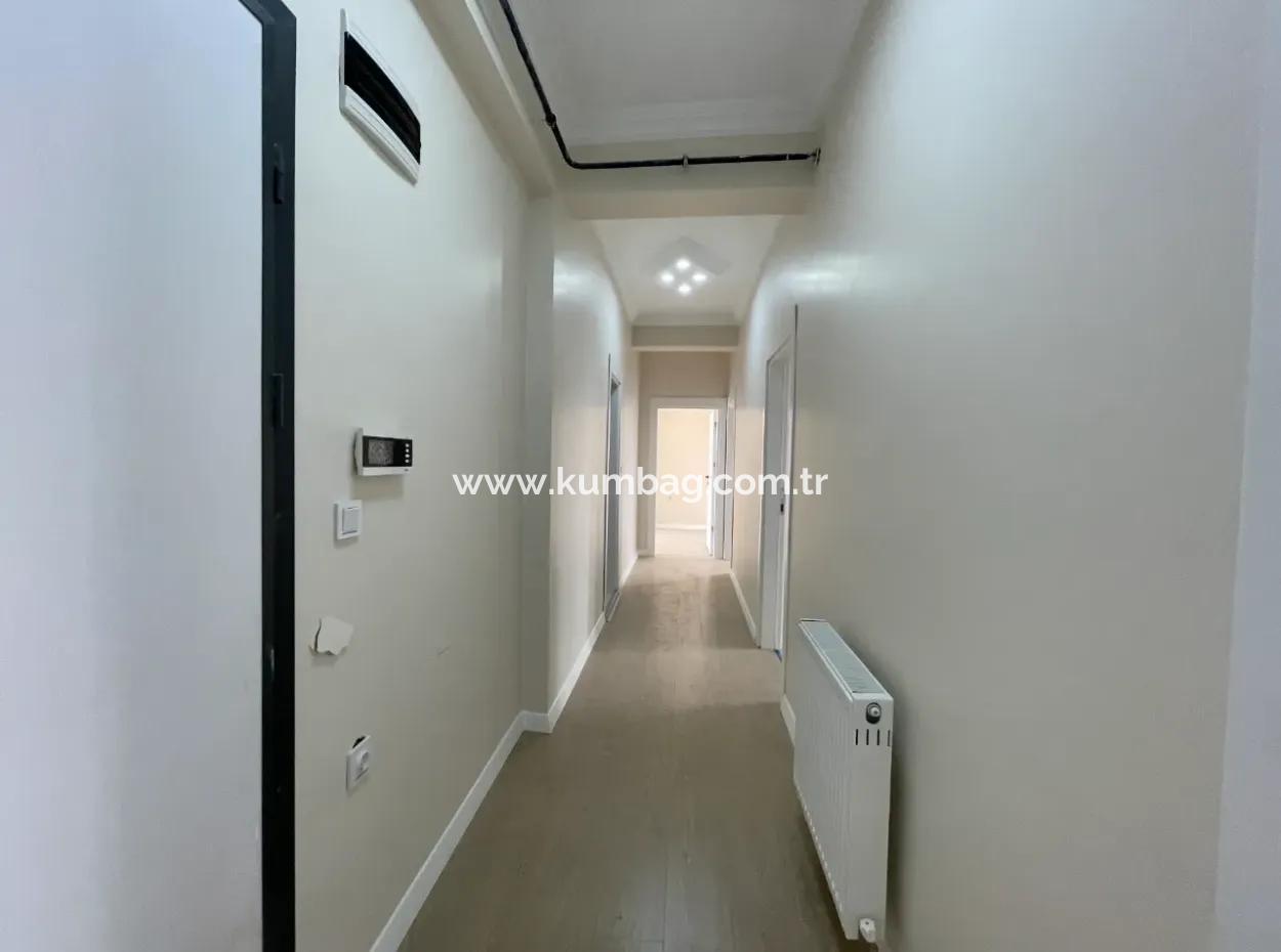 Çiftlikönü Mahallesinde Deniz Manzaralı Satılık Daireler