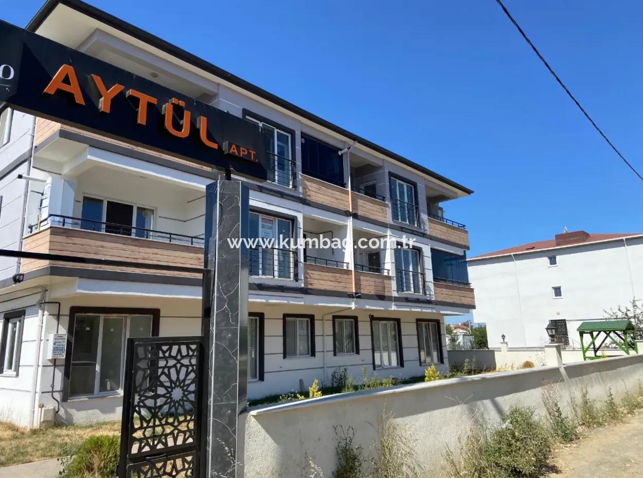 Kumbağ Mah.kumkent Mevkii Yeni Binada Satılık 2+1 Daire