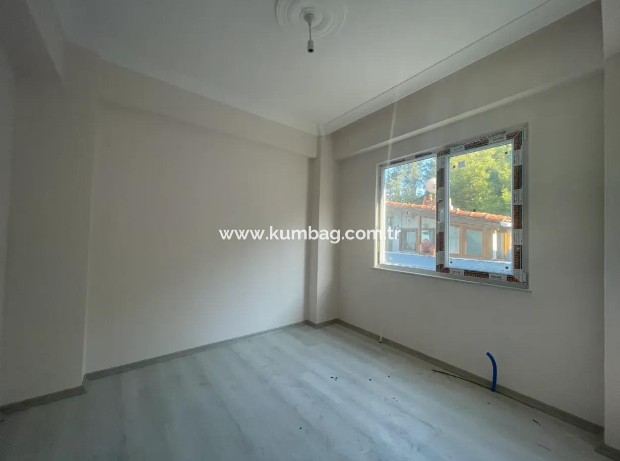 Kumbağ Pazar Sokağı Mevkii Yeni Binada 1+1 Satılık Sıfır Daire