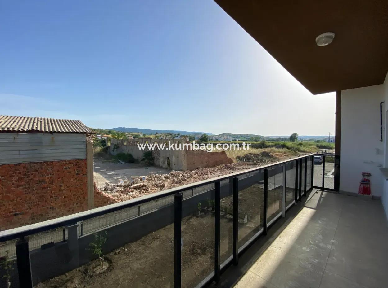 Kumbağ Havuzlu Sitede Denize Yakın Yaz-Kış Kiralık 2+1 Sıfır Daire