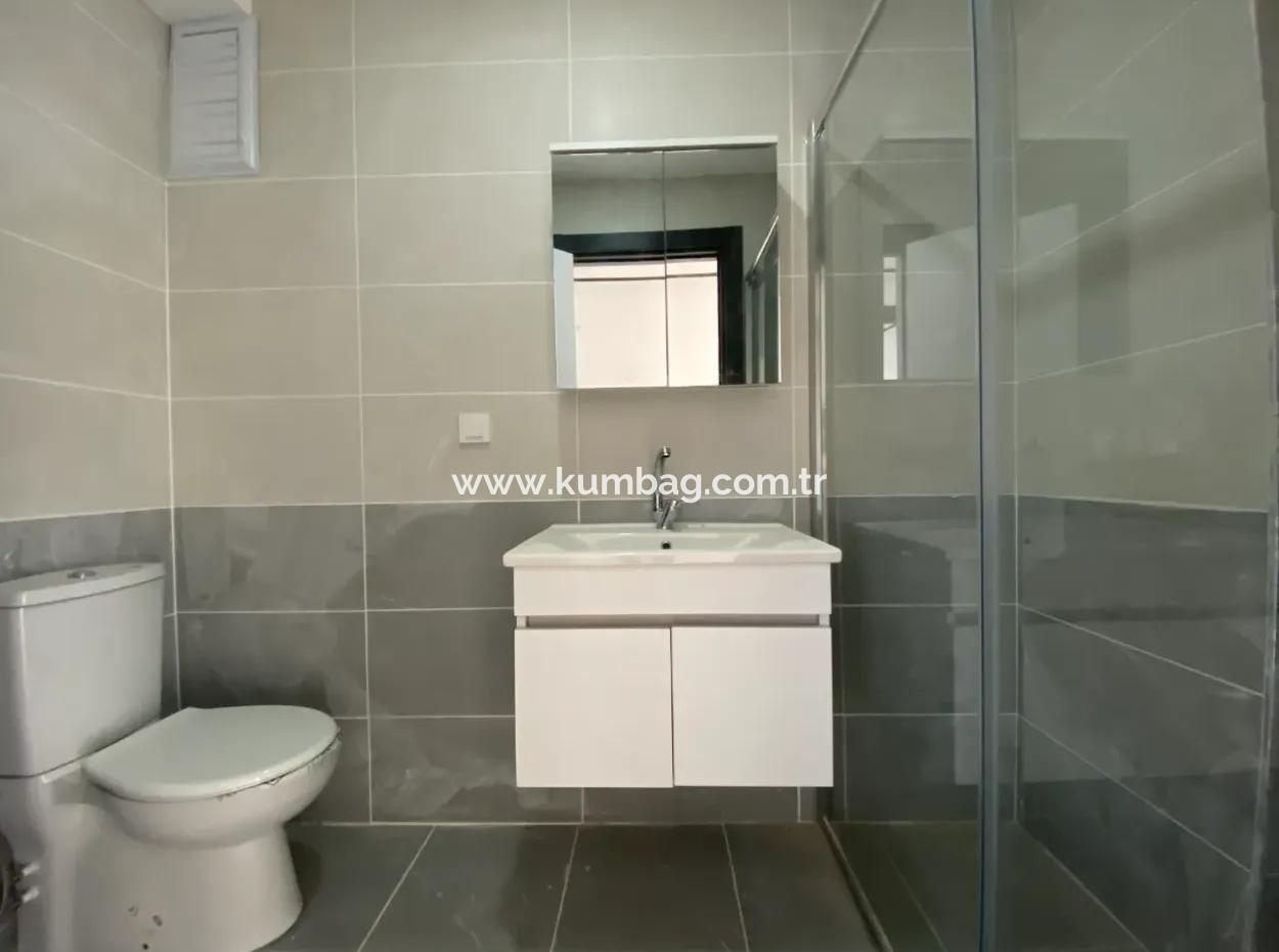 Kumbağ Havuzlu Sitede Denize Yakın Yaz-Kış Kiralık 2+1 Sıfır Daire