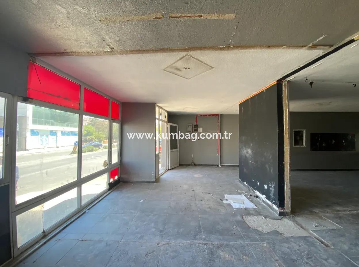 Altınova,Mahallesi'nin En İşlek Caddesinde Kiralık Dükkan