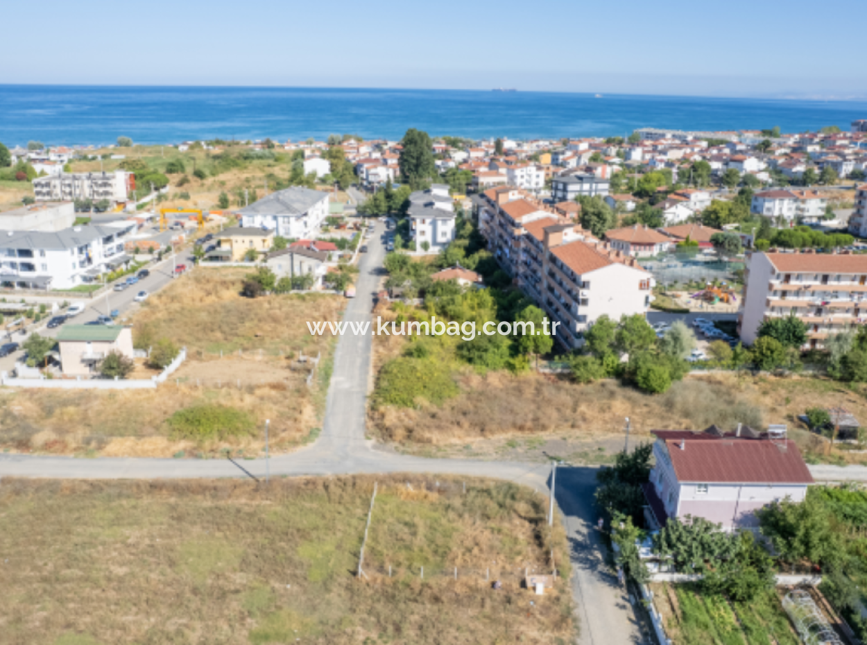 Kumbağ'da Köşe Parsel Konut İmarlı 270 M2 Tek Tapu Satılık Arsa