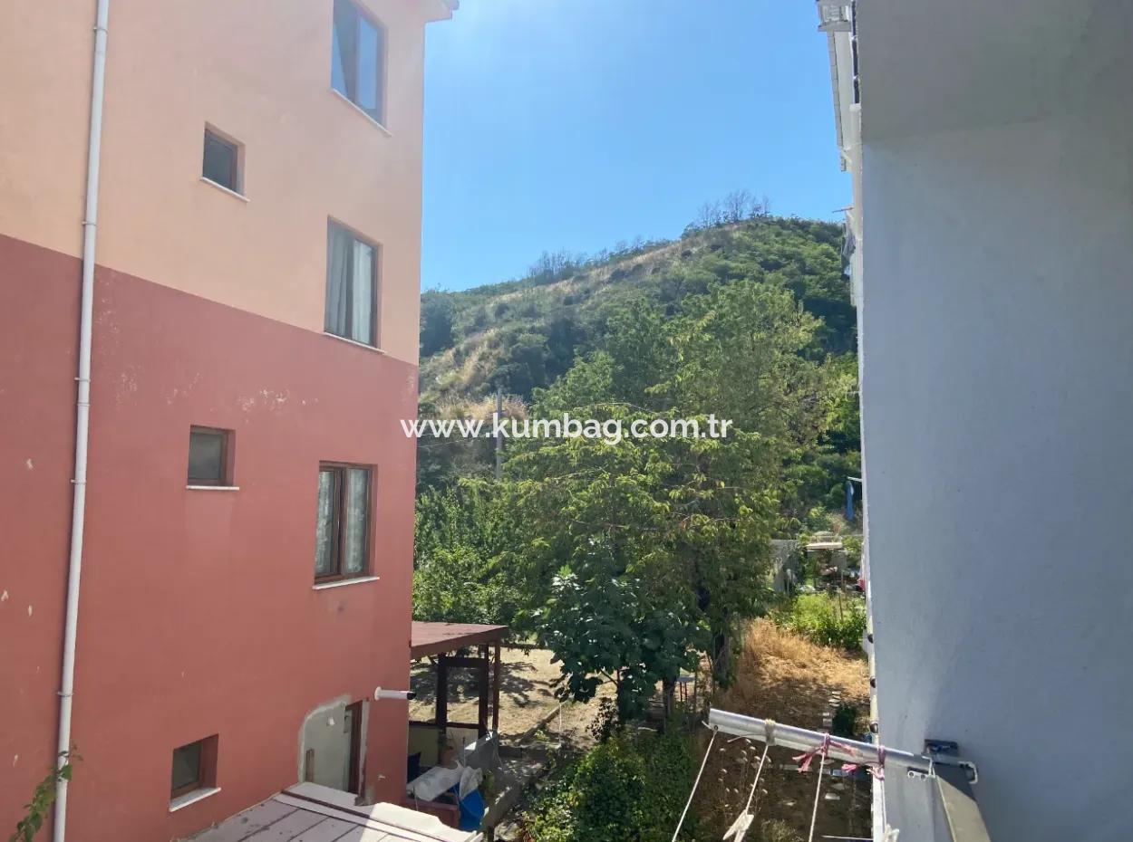 Kumbağ Pazar Sokağı Mevkii Yeni Binada Kiralık 1+1 Daire