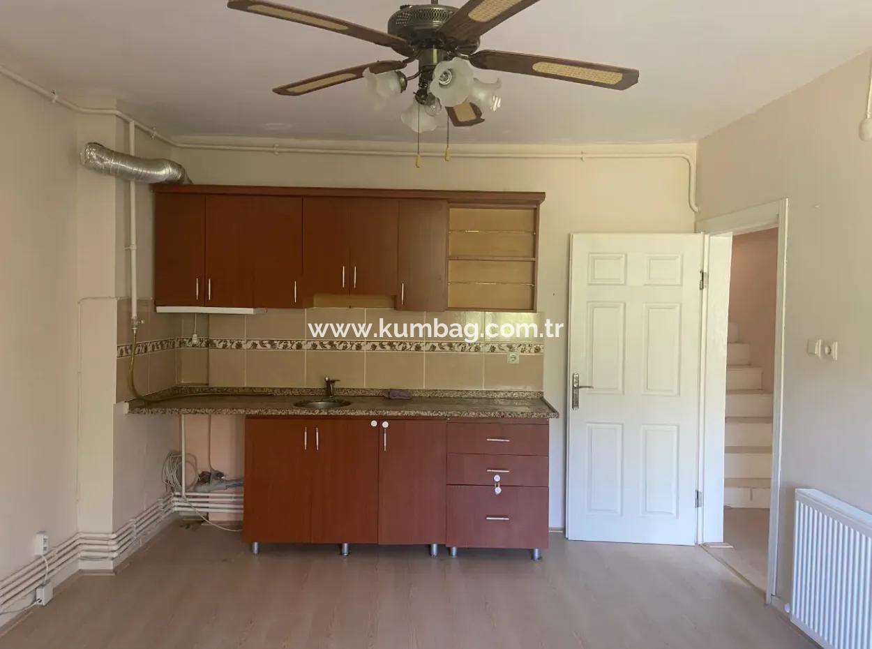 Kumbağ Ana Cadde Üzerinde Doğa Manzaralı 3+1 Dubleks Daire