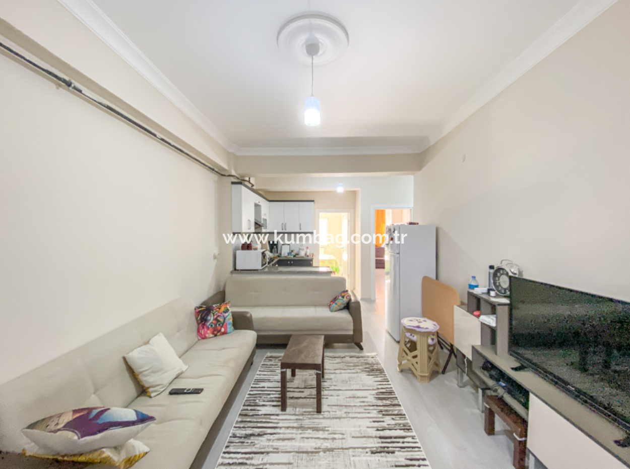 Kumbağ İlkokul Mevkii Satılık Giriş Kat 2+1 Daire
