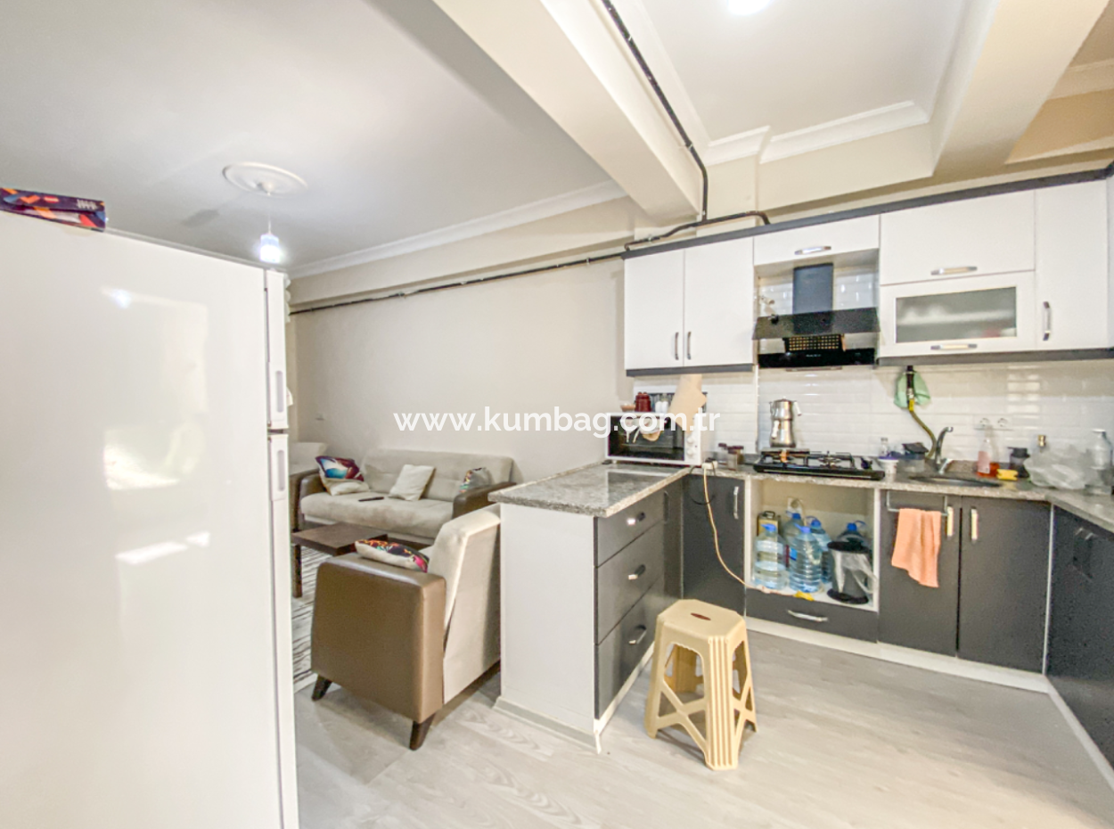 Kumbağ İlkokul Mevkii Satılık Giriş Kat 2+1 Daire