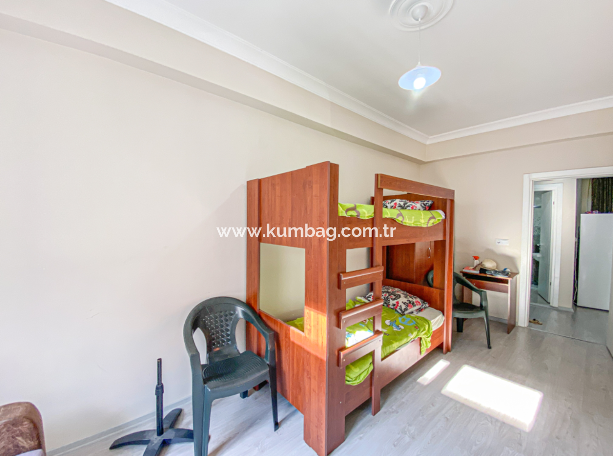 Kumbağ İlkokul Mevkii Satılık Giriş Kat 2+1 Daire
