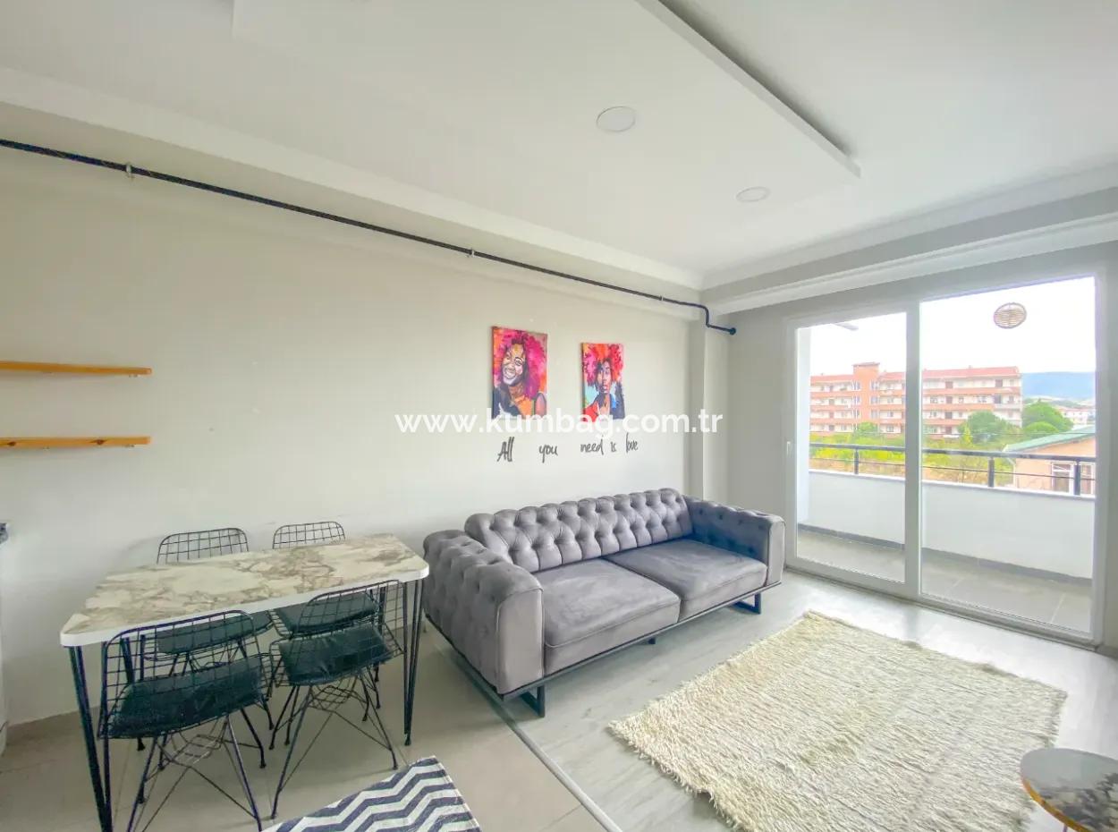 Kumbağ Havuzlu Ve Aquaparklı Site İçerisinde Satılık 1+1 Daire