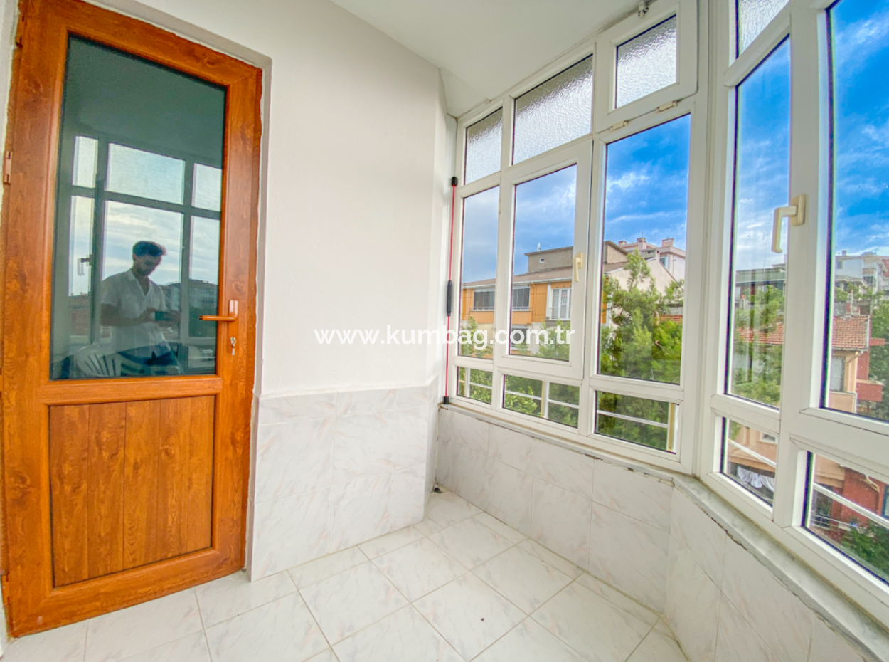 Altınova Mah. Site İçerisinde Deniz Manzaralı Satılık 2+1 Daire