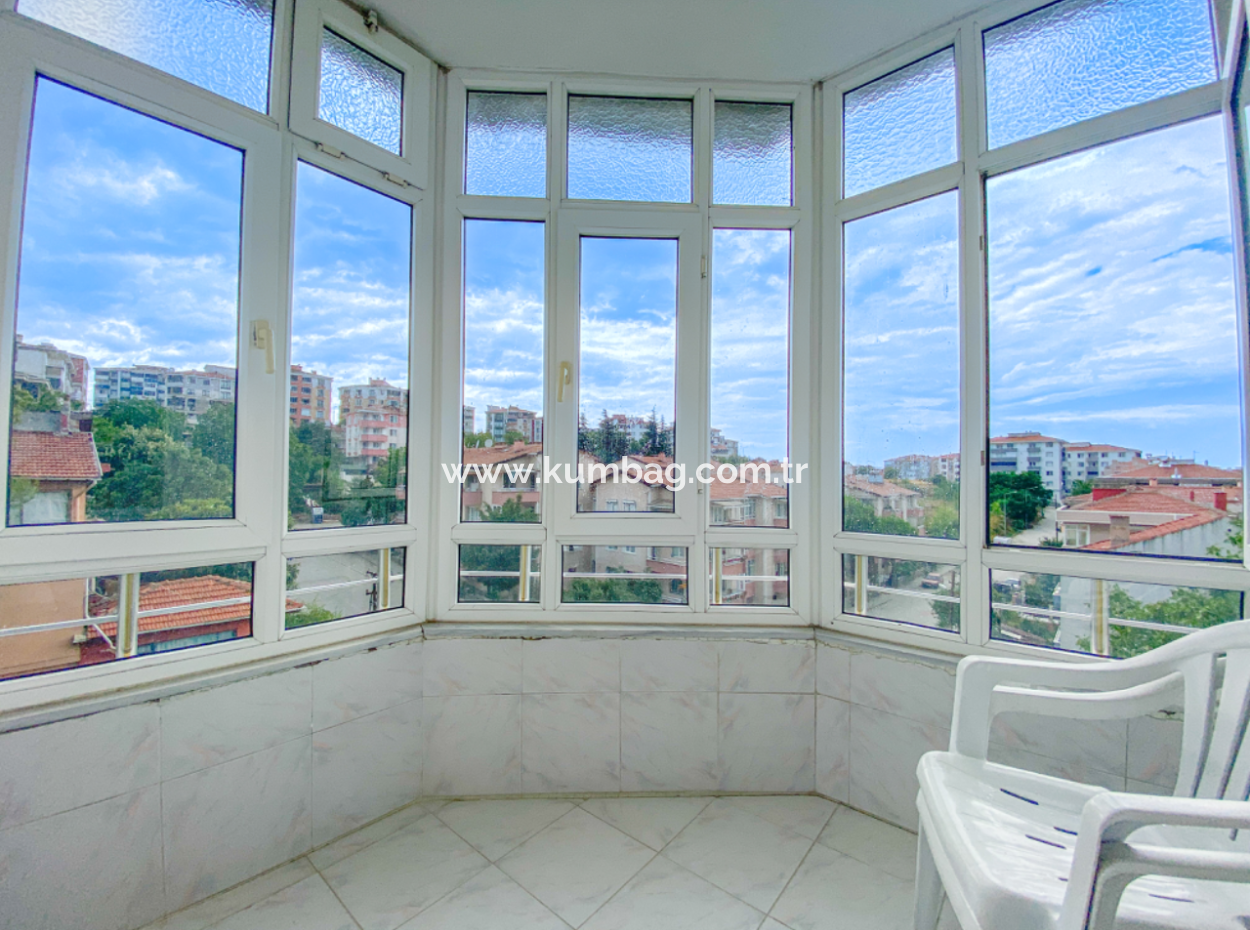 Altınova Mah. Site İçerisinde Deniz Manzaralı Satılık 2+1 Daire