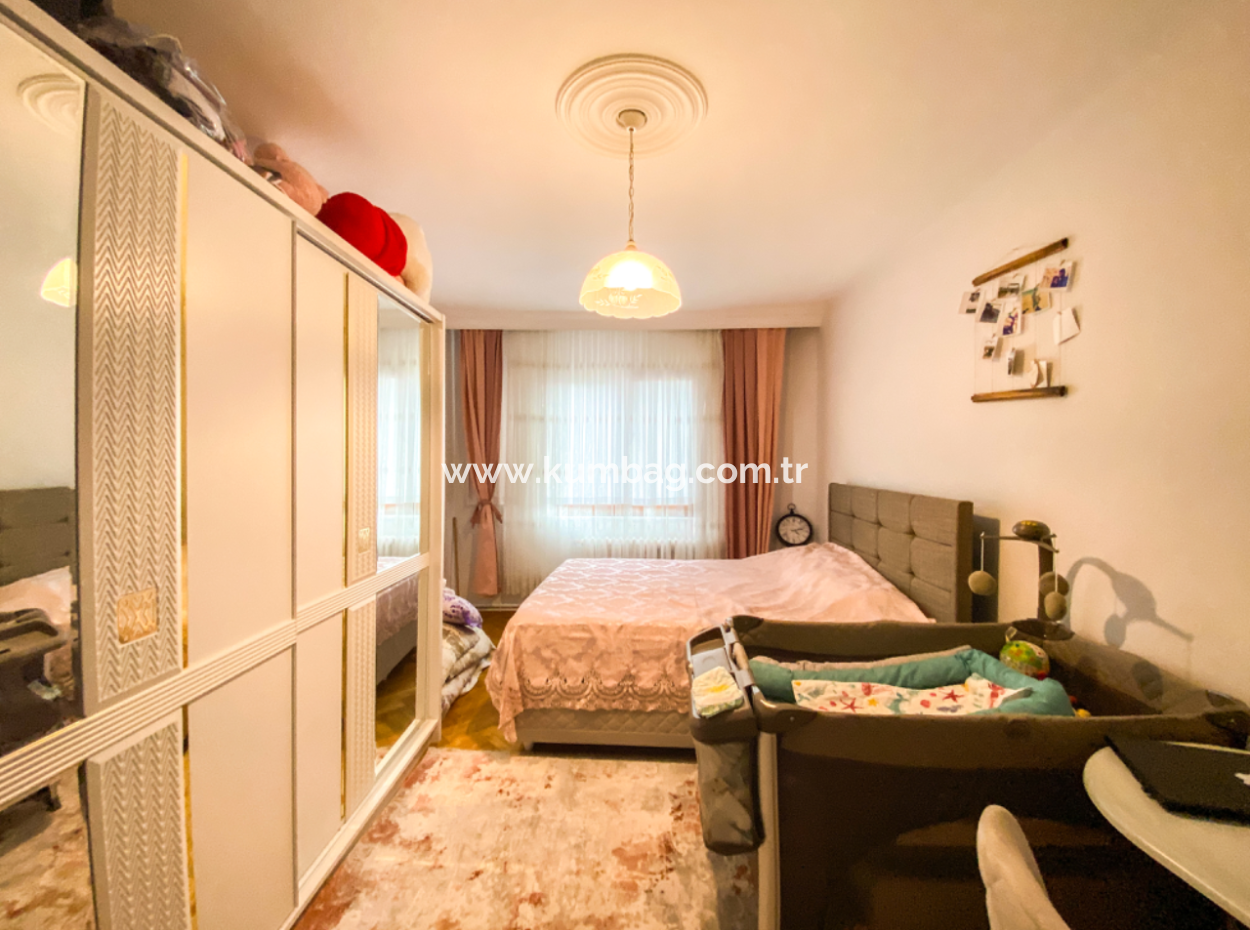 Altınova Mah. Site İçerisinde Deniz Manzaralı Satılık 2+1 Daire