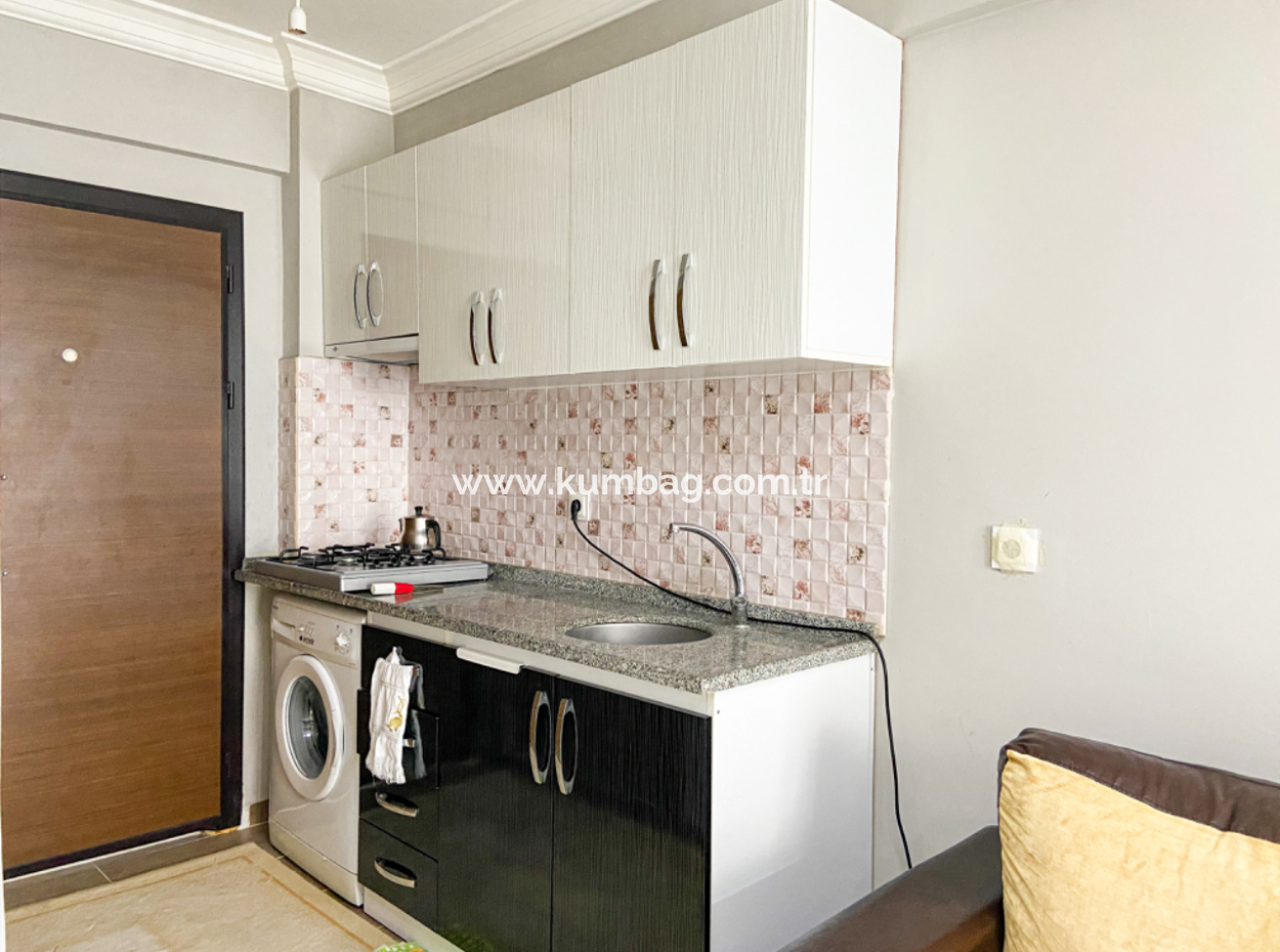 Kumbağ Merkezi Konumda Denize Yakın Satılık 1+0 Daire