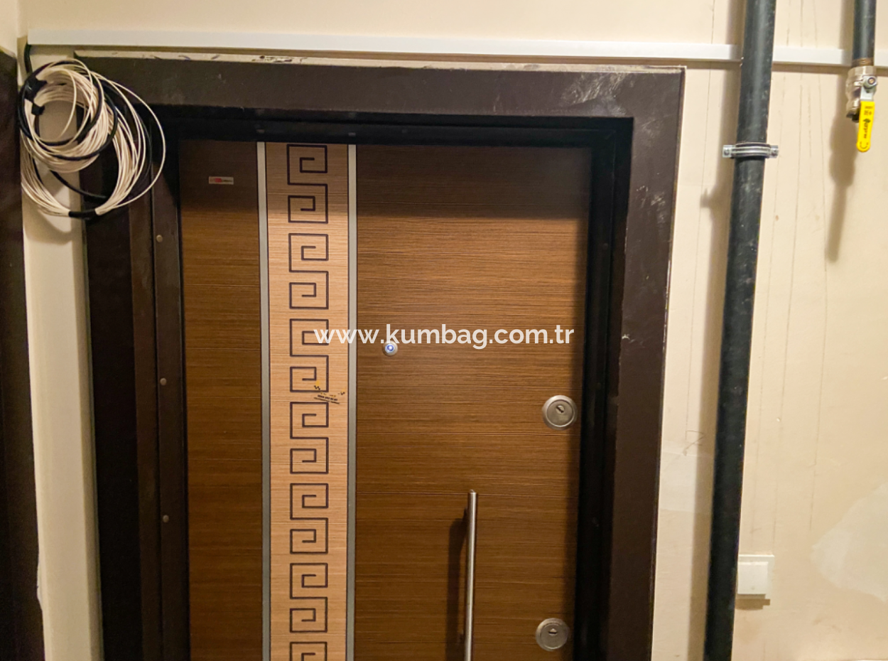 Kumbağ Merkezi Konumda Denize Yakın Satılık 1+0 Daire