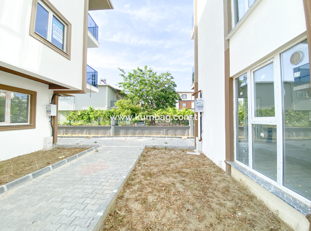 Kumbağ Mah. Havuzlu Site İçerisinde Satılık 2+1 Daireler