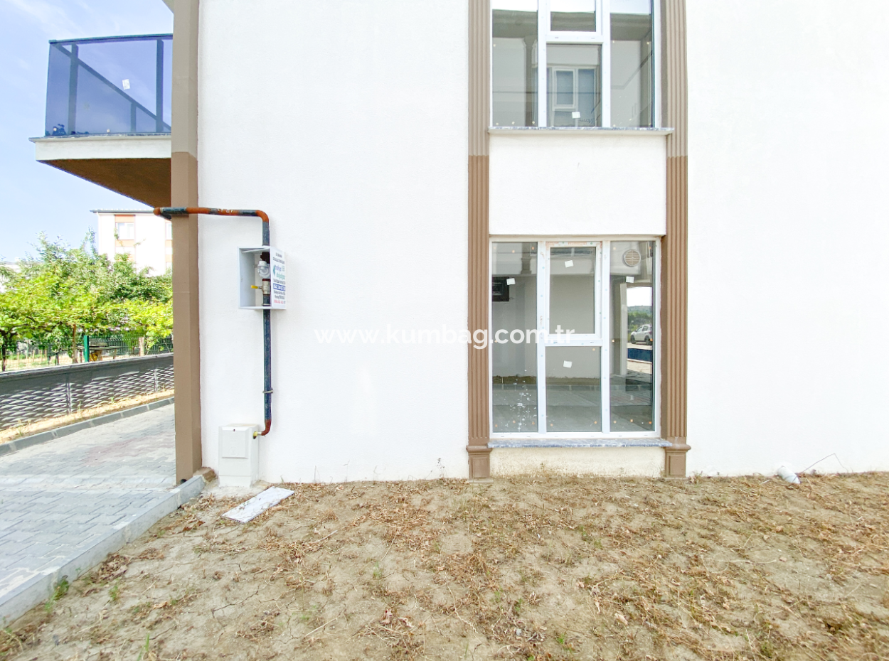 Kumbağ Mah. Havuzlu Site İçerisinde Satılık 2+1 Daireler