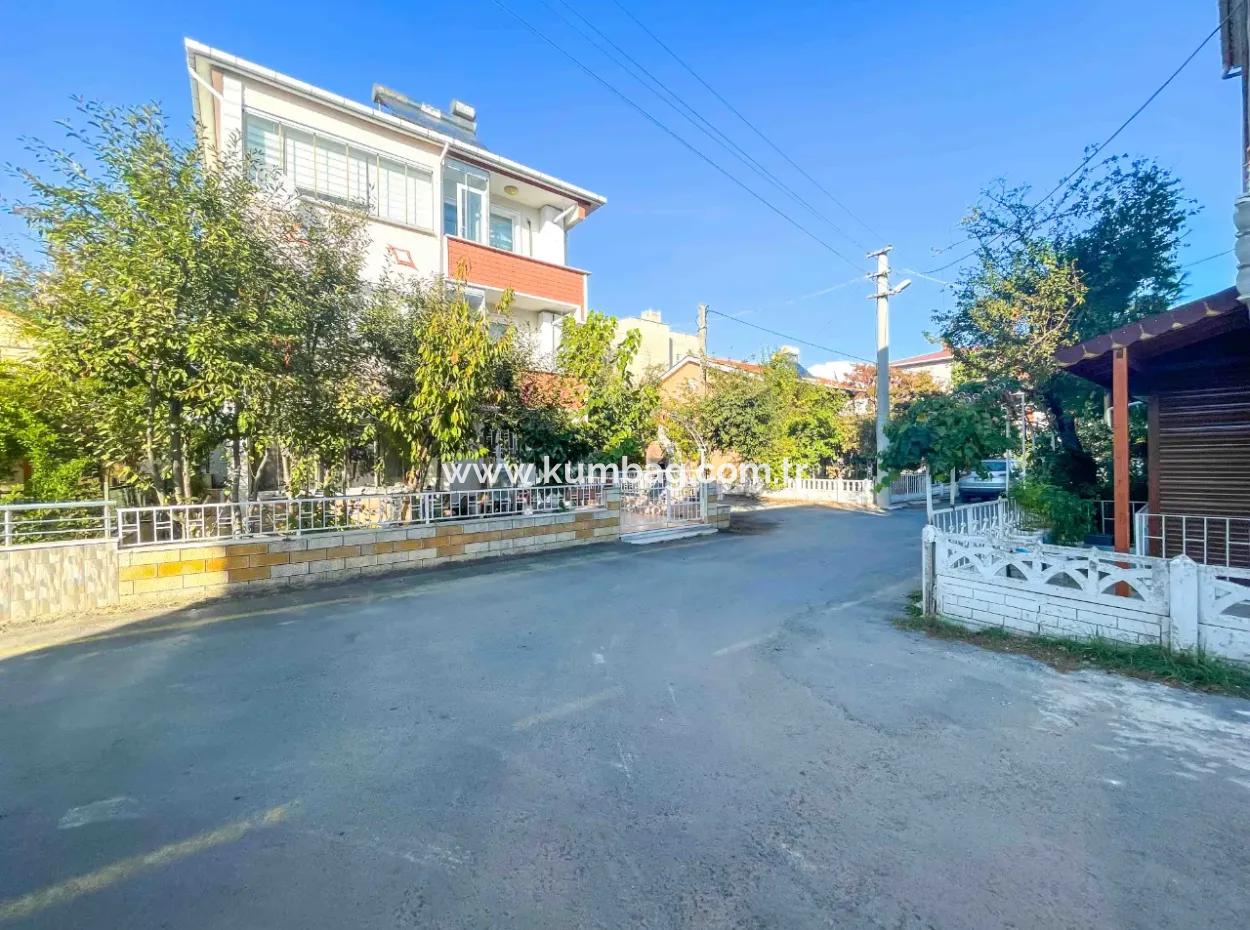 Caddenin Deniz Tarafı Geniş 2+1 Doğalgazlı Eşyalı Kiralık Daire
