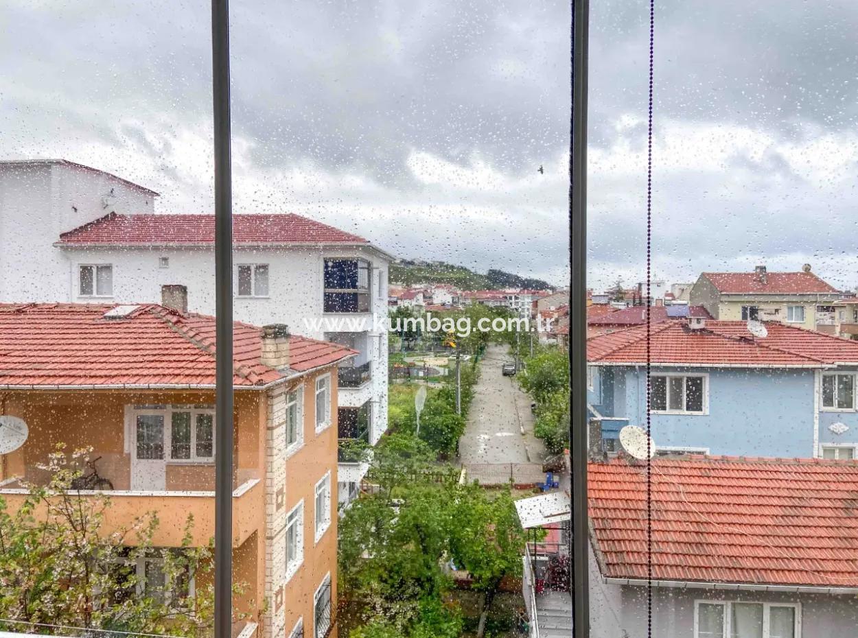 İskanlı Ve Kat Mülkiyetli Pazar Sokağı Mevkii Satılık 2+1 Daire