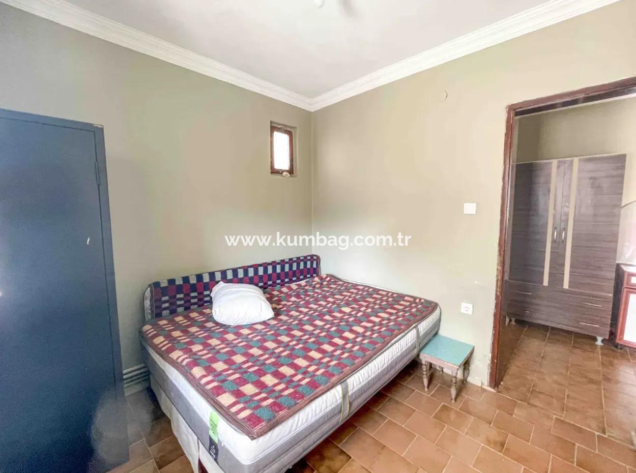 Kumbağ'da Cadde Üstü Denize Yakın Eşyalı Doğalgazlı Kiralık 2+1