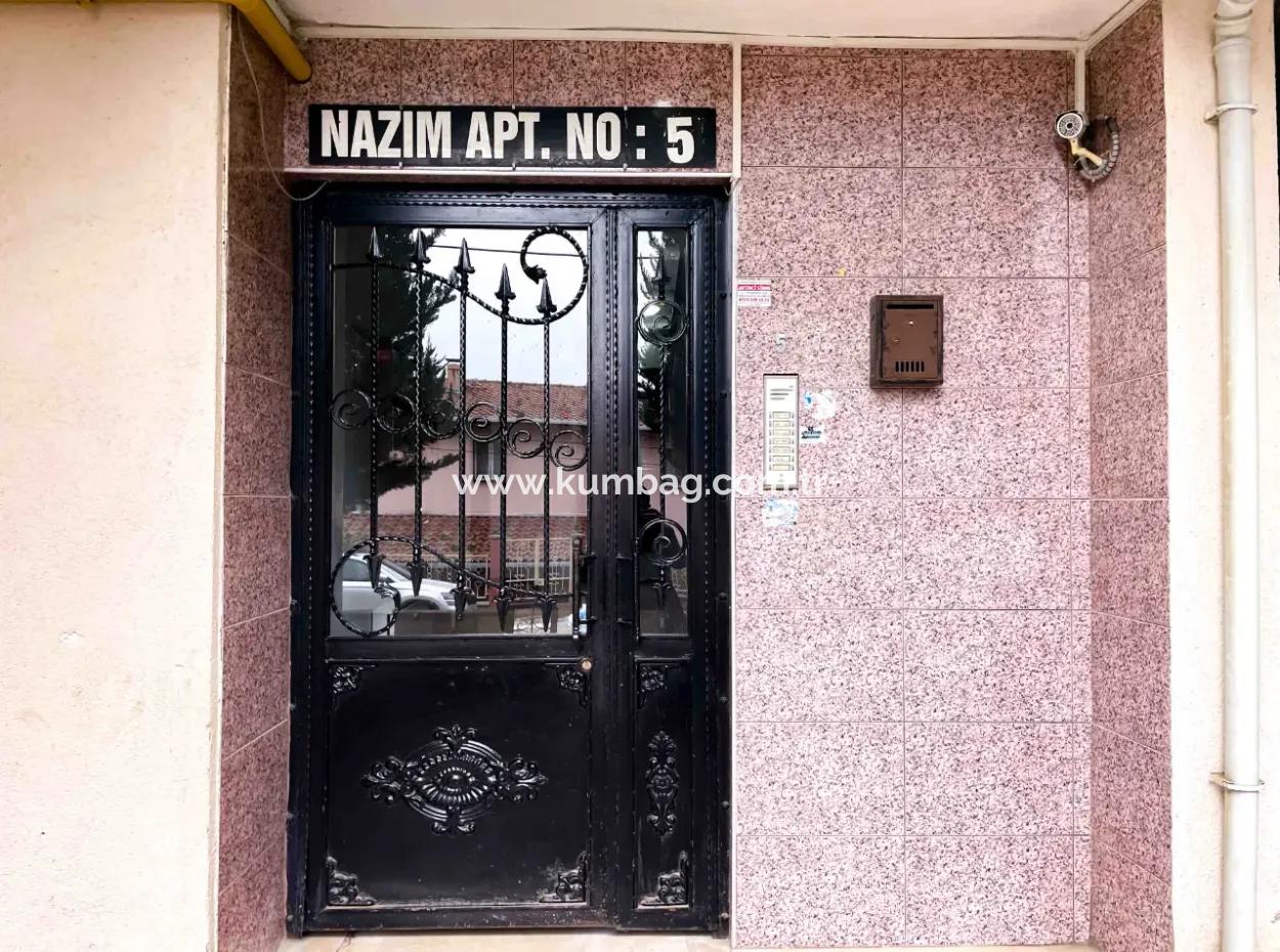 Altınova'da Deniz Manzaralı İskanlı Geniş Satılık 3+1 Daire