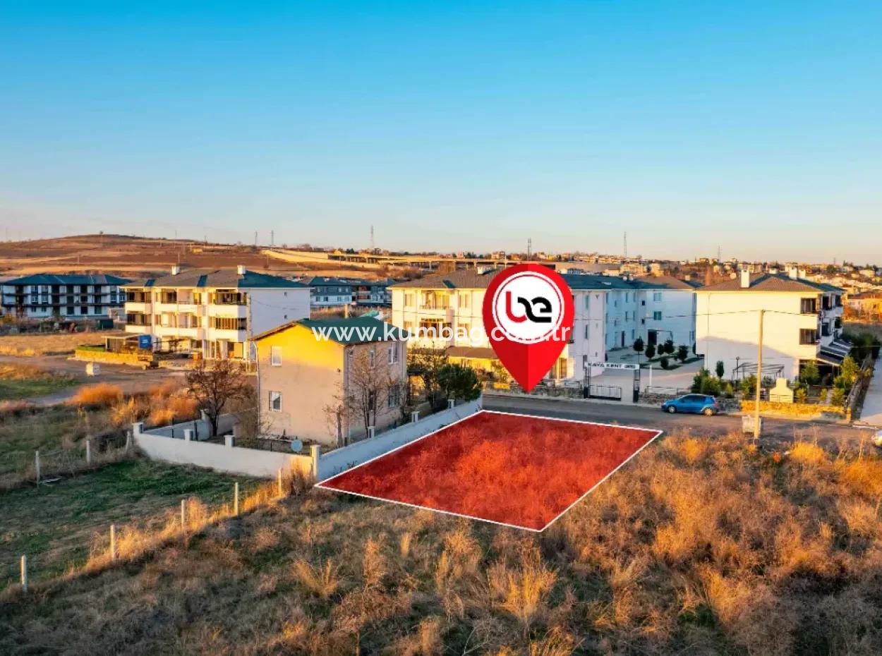 Merkezi Konumda İmarlı Ve İfrazlı İnşaata Hazır Satılık Arsalar