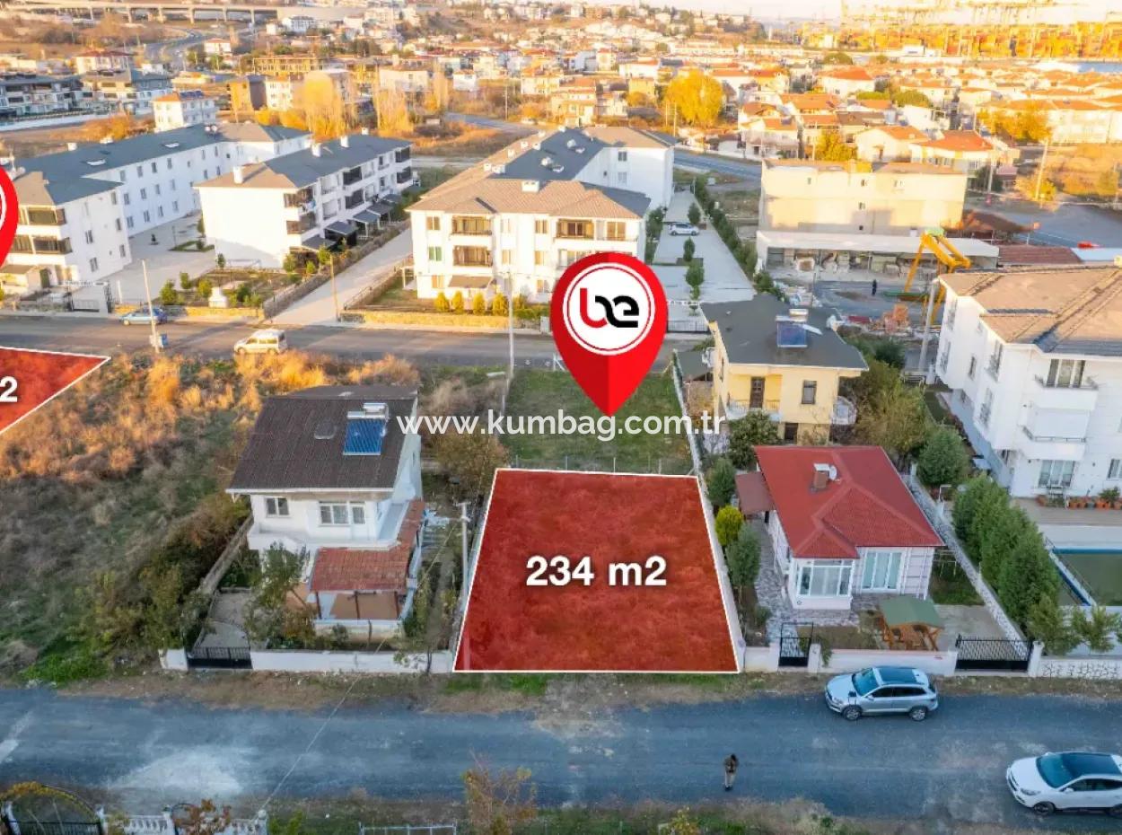 Merkezi Konumda İmarlı Ve İfrazlı İnşaata Hazır Satılık Arsalar