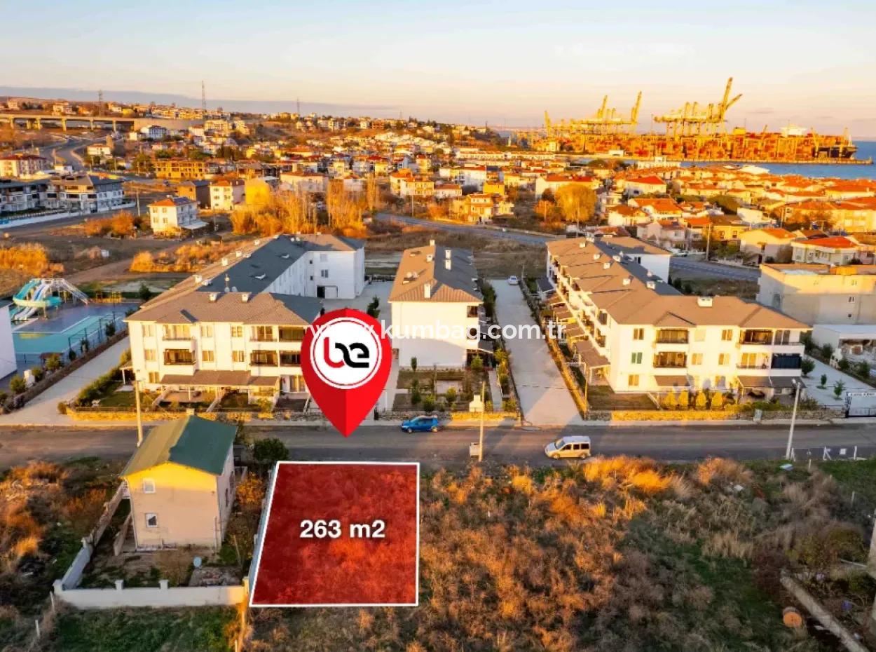 Merkezi Konumda İmarlı Ve İfrazlı İnşaata Hazır Satılık Arsalar