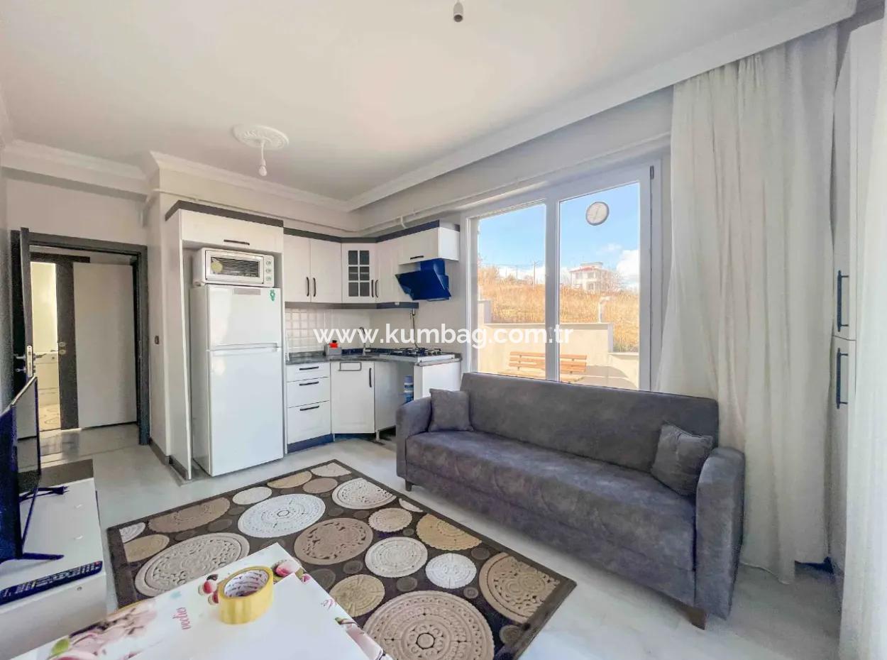 Kumbağ'da Deniz Manzaralı Eşyalı Ve Doğalgazlı Kiralık 1+1 Dairefavorilerime Ekle
