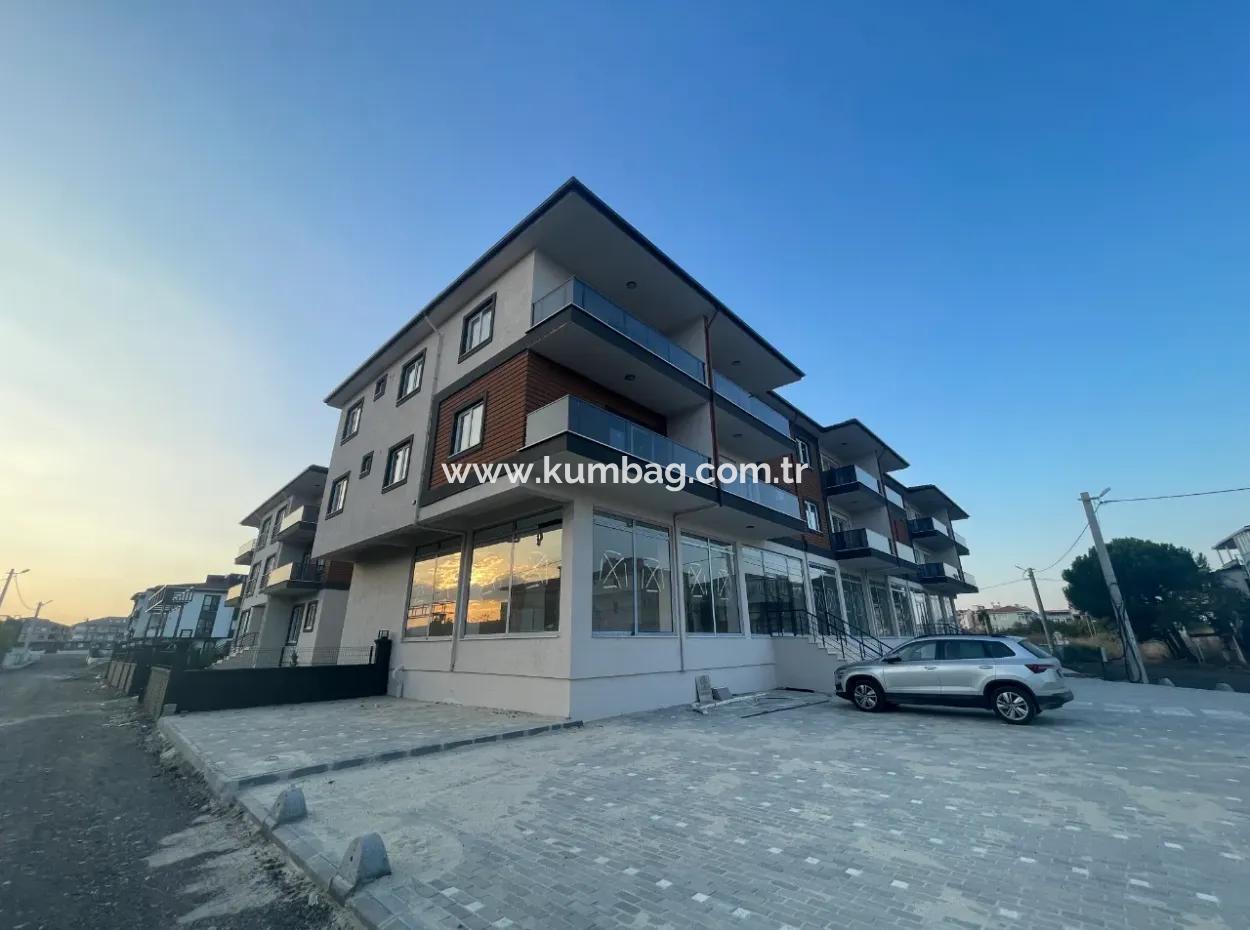 Kumbağ'da Gelişen Bölgede 400 M2 Caddeden Gözüken Kiralık Dükkan