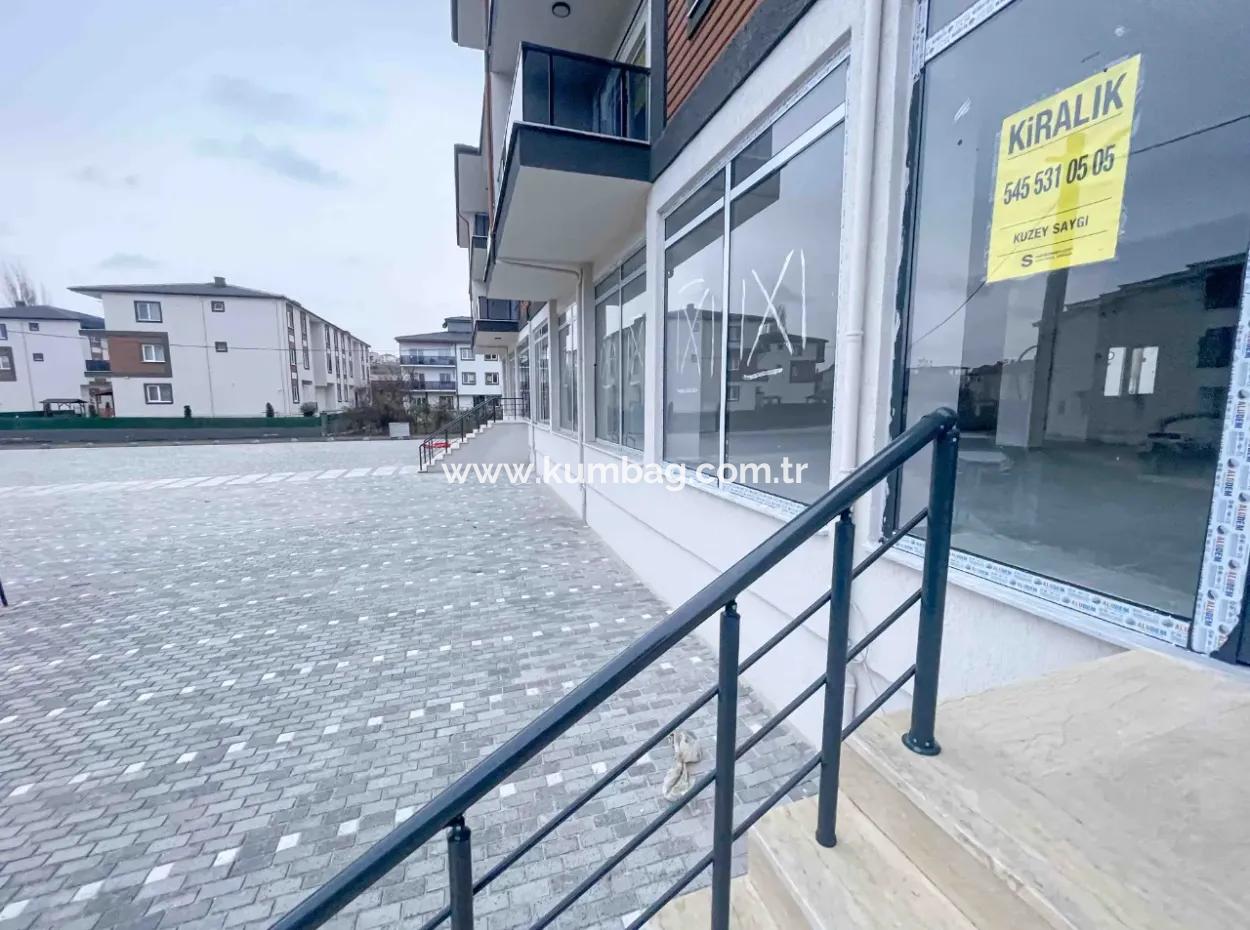 Kumbağ'da Gelişen Bölgede 400 M2 Caddeden Gözüken Kiralık Dükkan