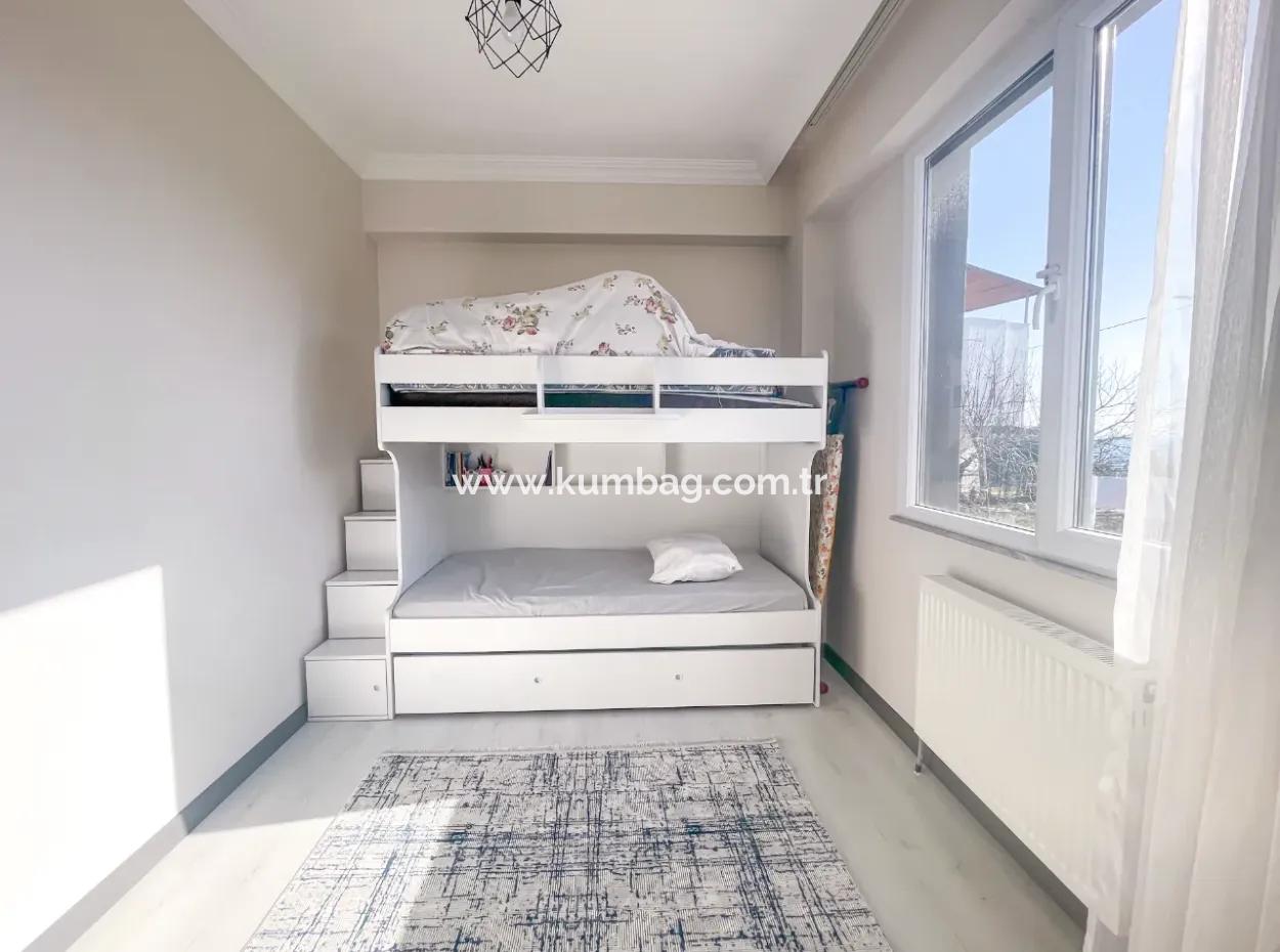 Komple Deniz Manzaralı Kumbağ Tepede İskanlı Satılık 2+1 Daire