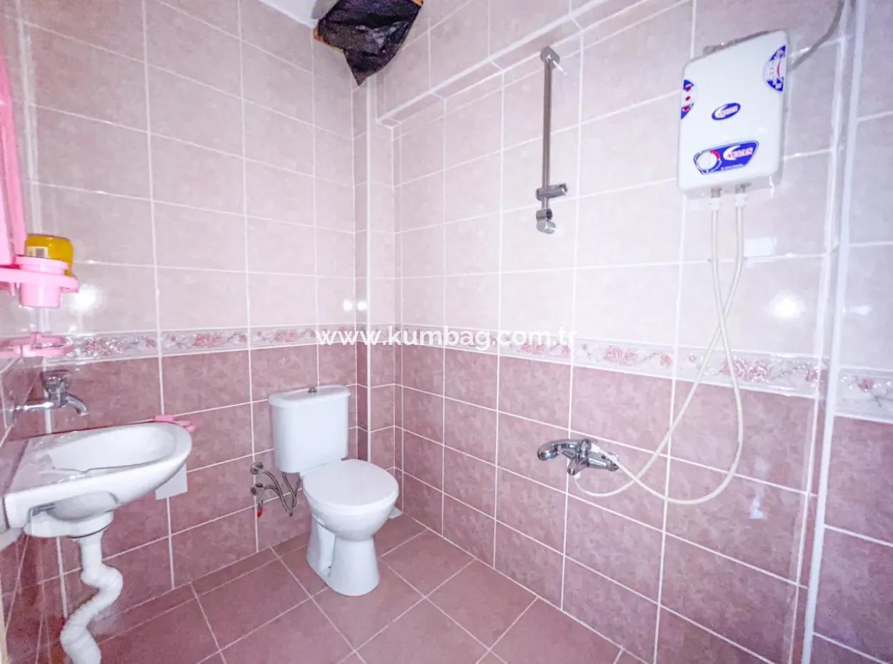 Kumbağ Merkezi Konumda Satılık 2 Katlı 4+1 Bahçeli Müstakil Ev