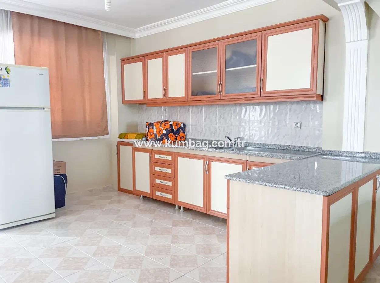 Kumbağ Merkezi Konumda Satılık 2 Katlı 4+1 Bahçeli Müstakil Ev