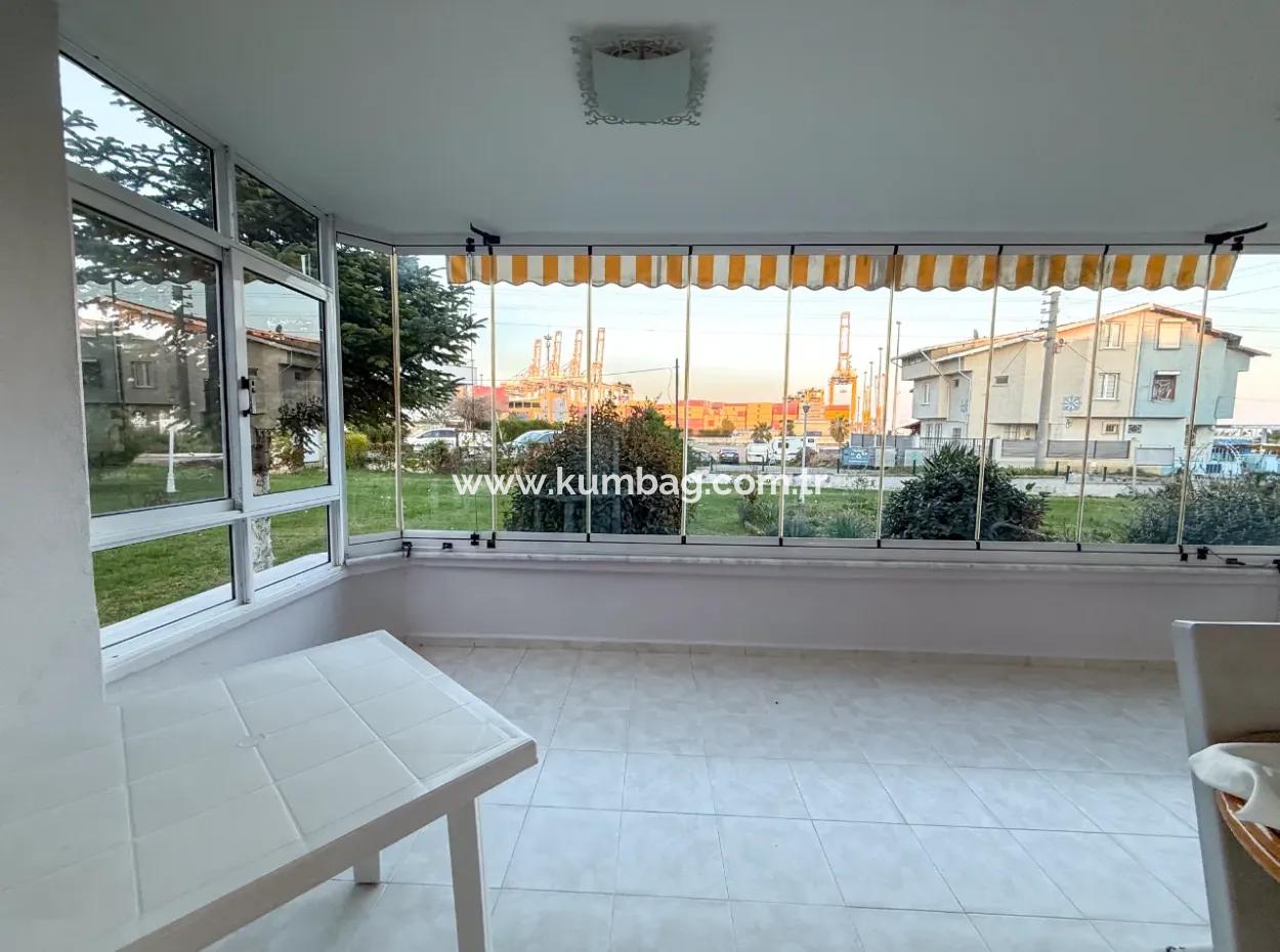 Kumbağ Denize Sıfır Gözde Sitesinde Satılık Çok Geniş 2+1 Daire