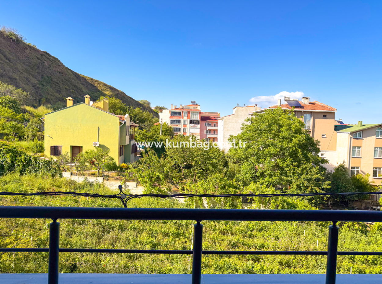 Kumbağ Migros Arkasında Önü Kapanmaz Satılık Sıfır 2+1 Daire