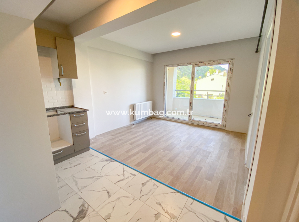 Kumbağ Migros Arkasında Önü Kapanmaz Satılık Sıfır 1+1 Daire