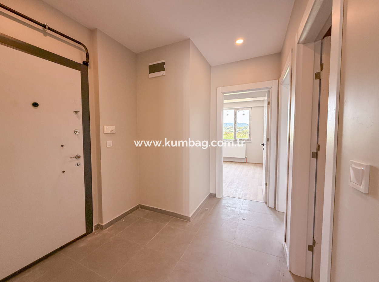 Kumbağ Havuzlu Sitede Denize Yakın Kiralık Lüks 2+1 Daireler