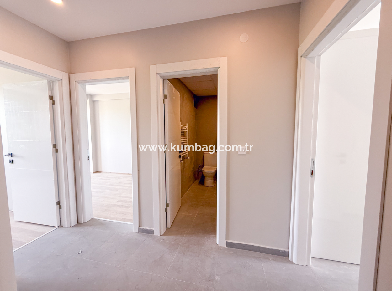 Kumbağ Havuzlu Sitede Denize Yakın Kiralık Lüks 2+1 Daireler