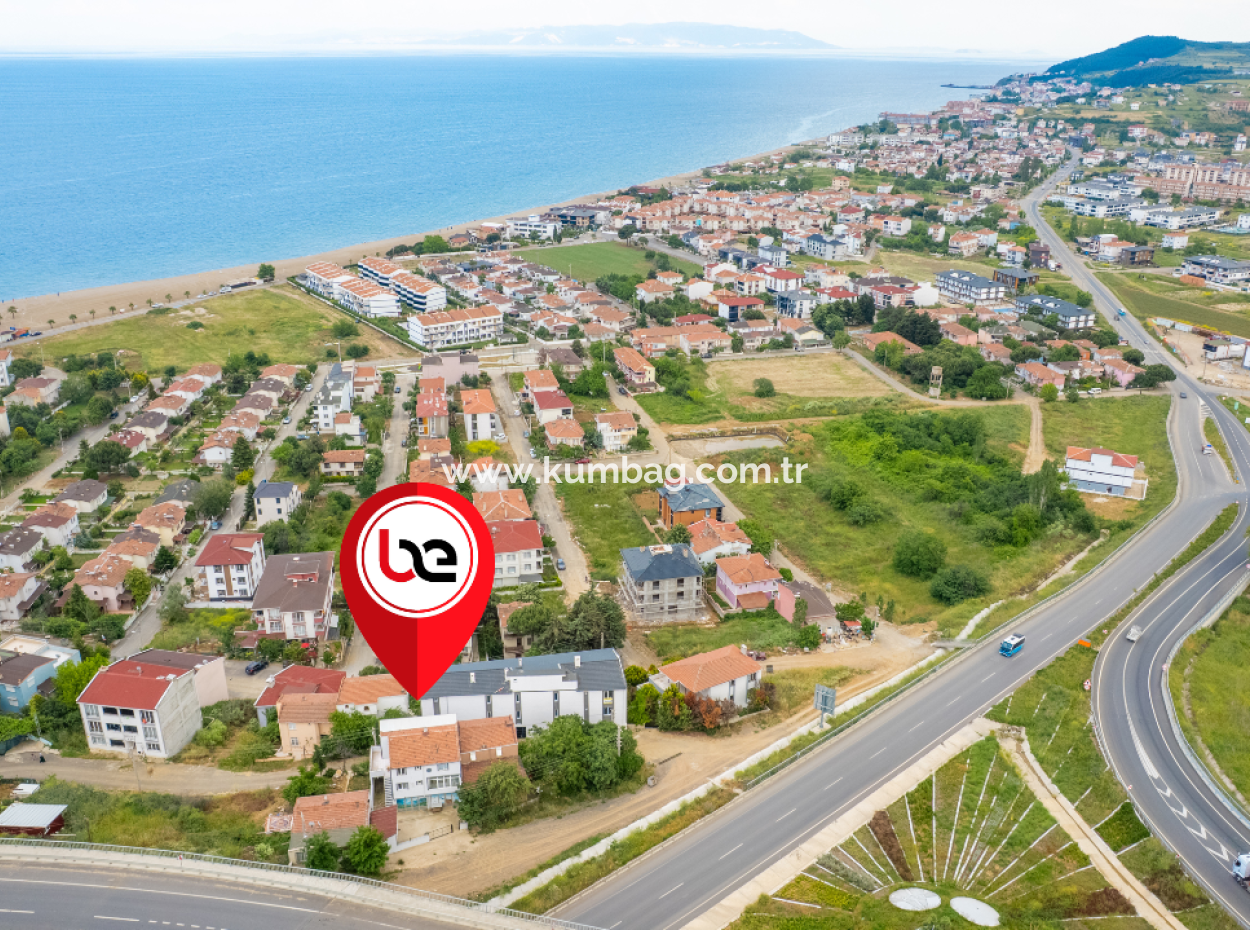 Deniz Manzaralı Ve Caddeye Sıfır Satılık Tripleks Müstakil Ev