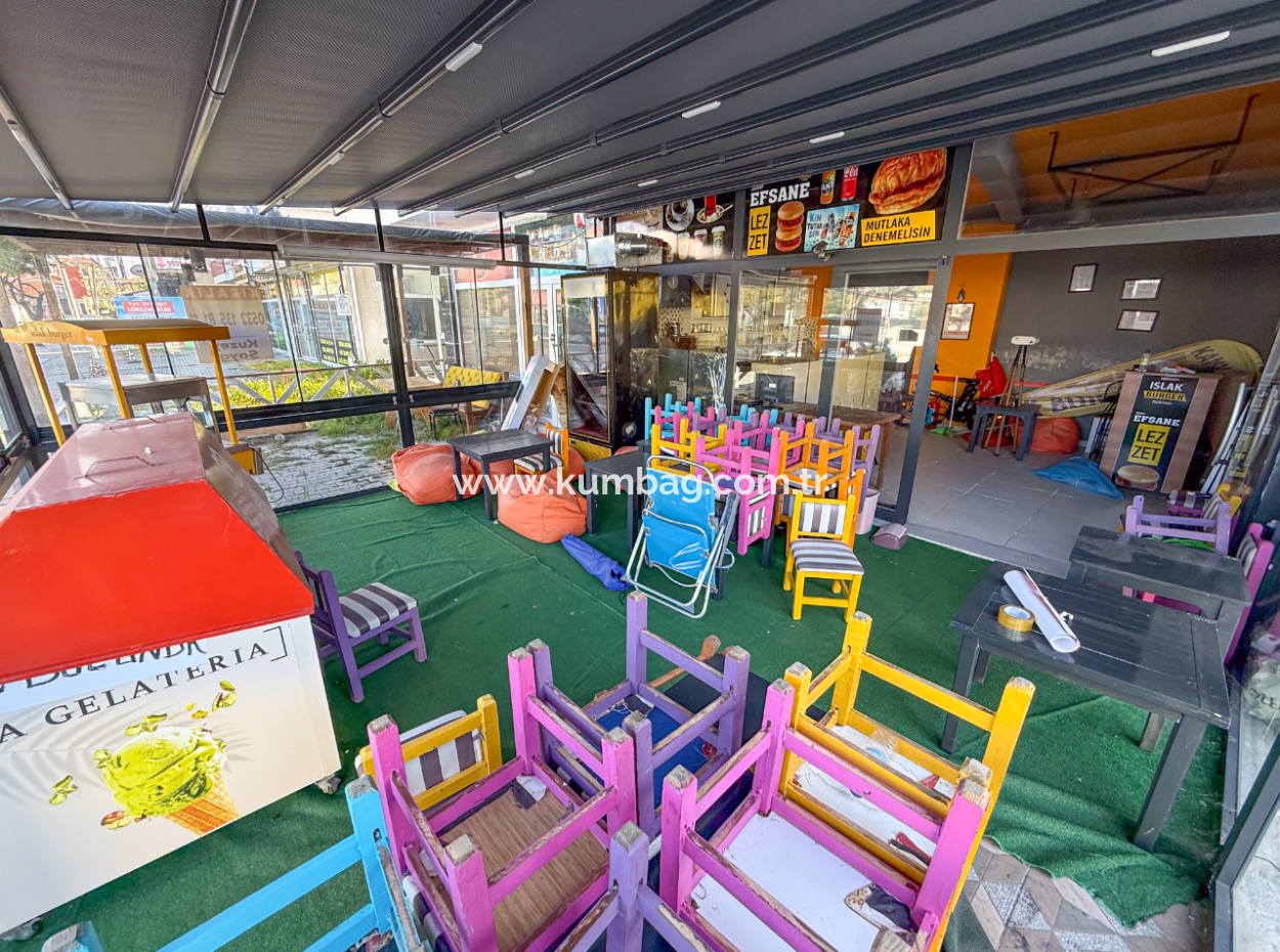 Kumbağ Cadde Üstünde Kiralık Taksim Islak Burger Dükkanı