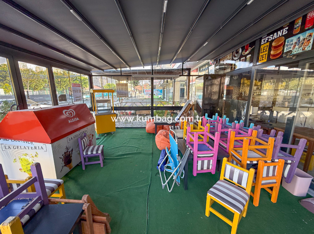 Kumbağ Cadde Üstünde Kiralık Taksim Islak Burger Dükkanı