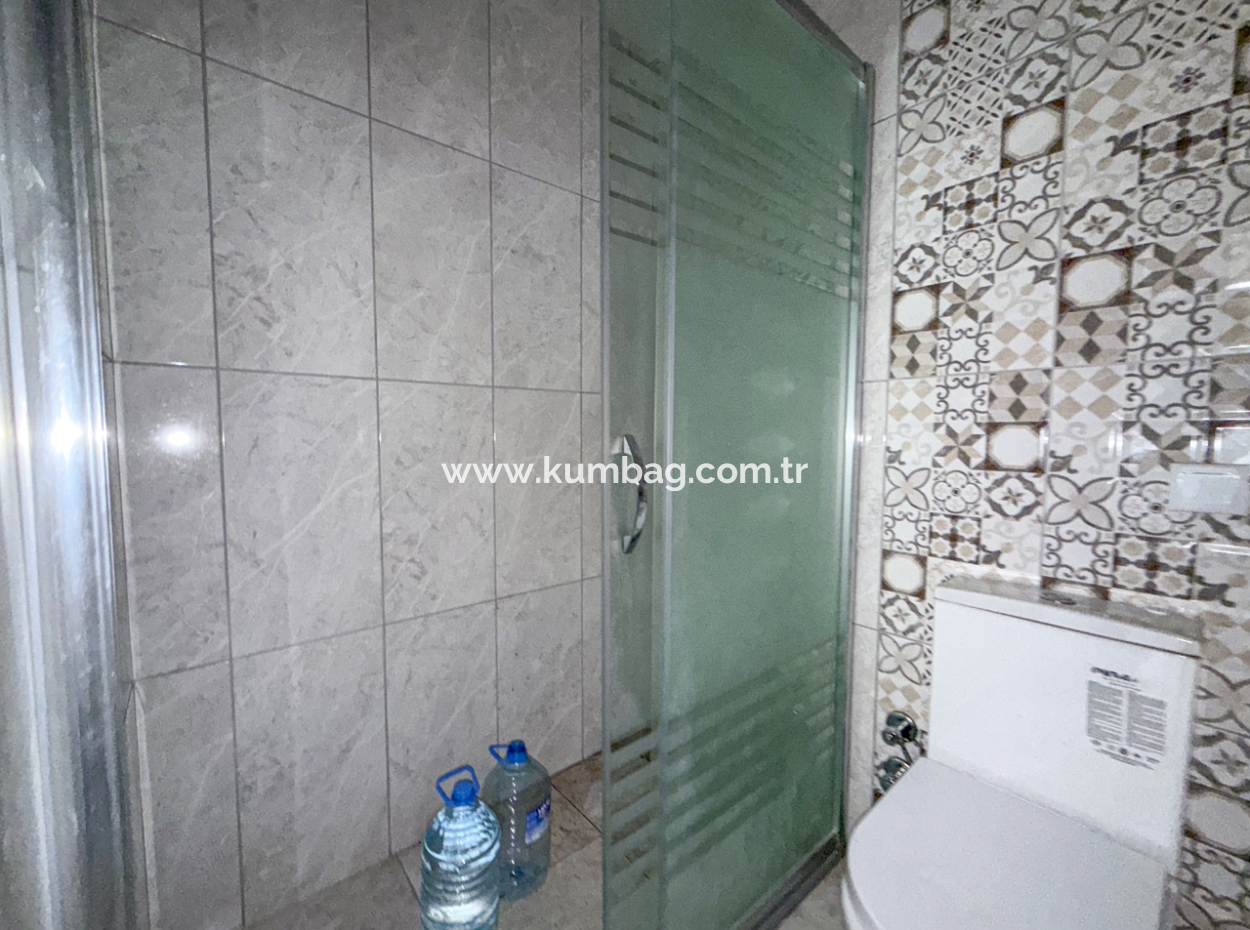 Kumbağ Ana Caddeye Sıfır Site İçinde Kiralık 1+1 Daire