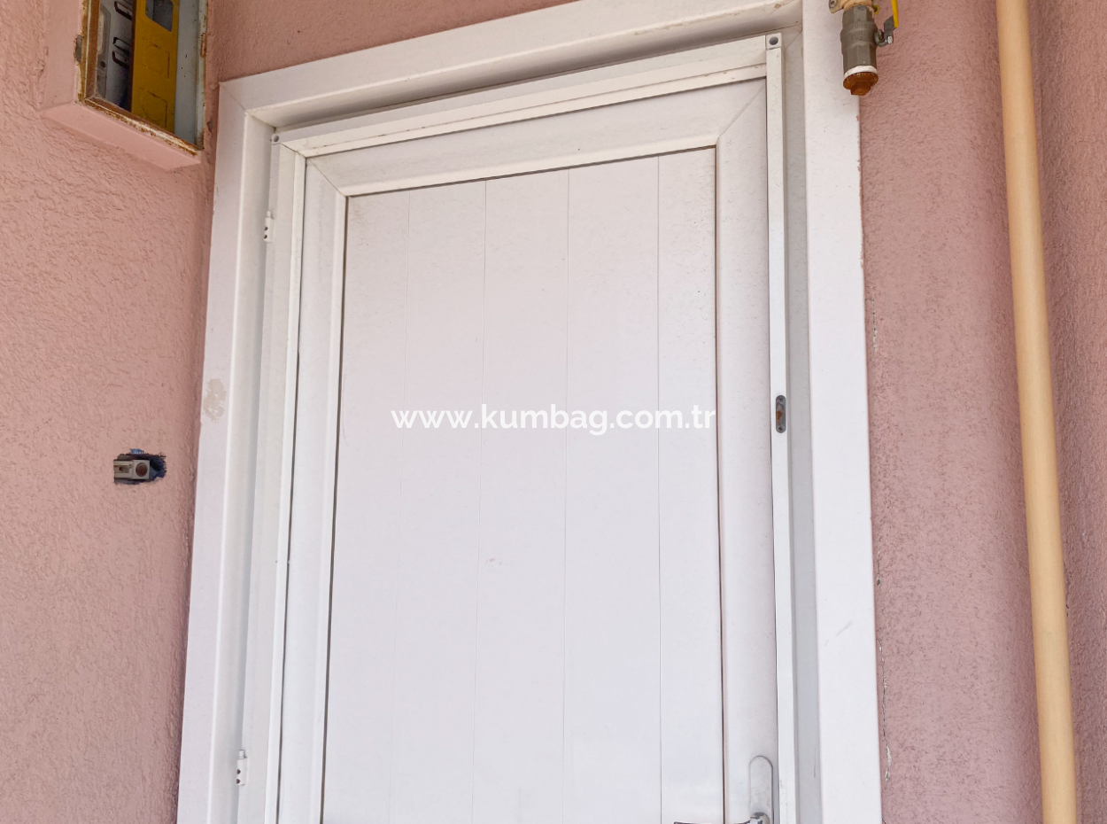 Denize Ve Sahil Kordonuna Sıfır Kumbağ'da Satılık 2+1 Daire