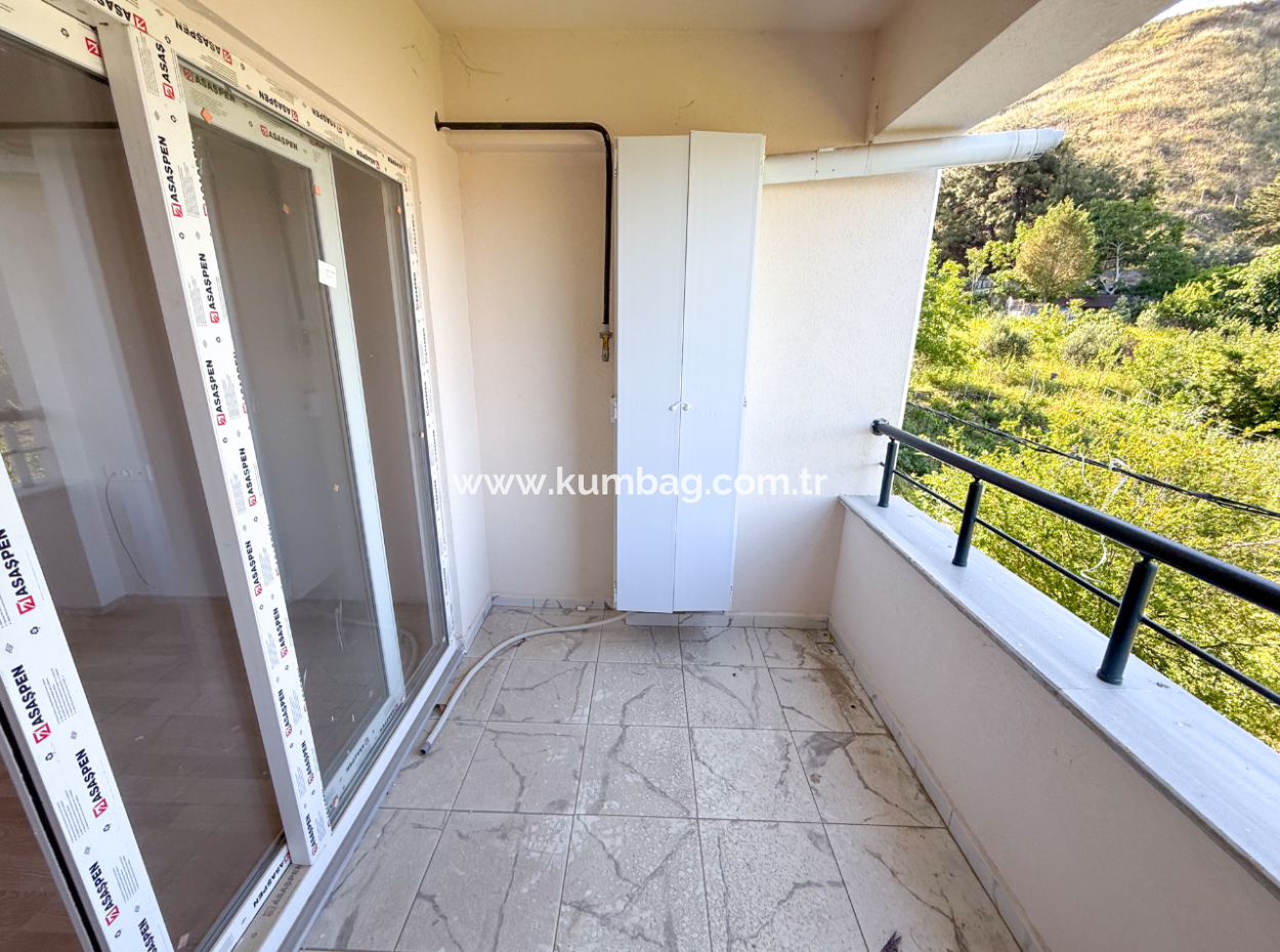 Kumbağ Migros Arkasında Önü Kapanmaz Kiralık Sıfır 2+1 Daire