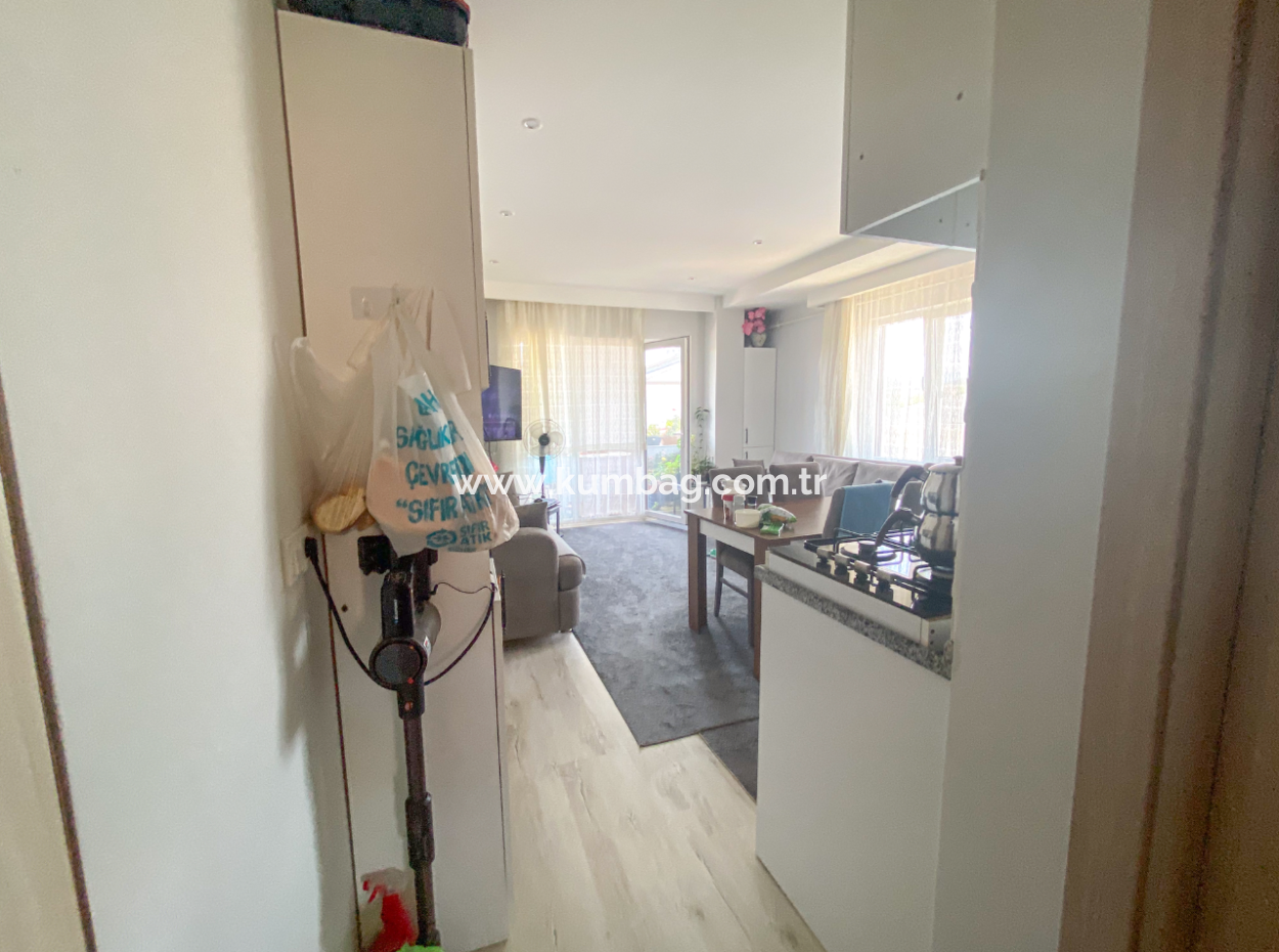 Kumbağ'da İskanlı Ferah Satılık 2+1 Köşe Daire