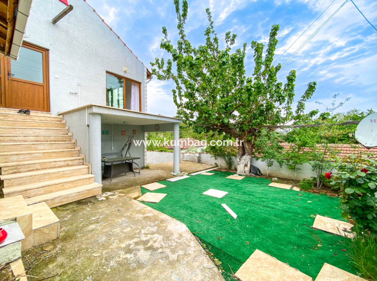 Tekirdağ Naipköy Mah. 4+1 Satılık Müstakil Köy Evi Ve Müştemilat