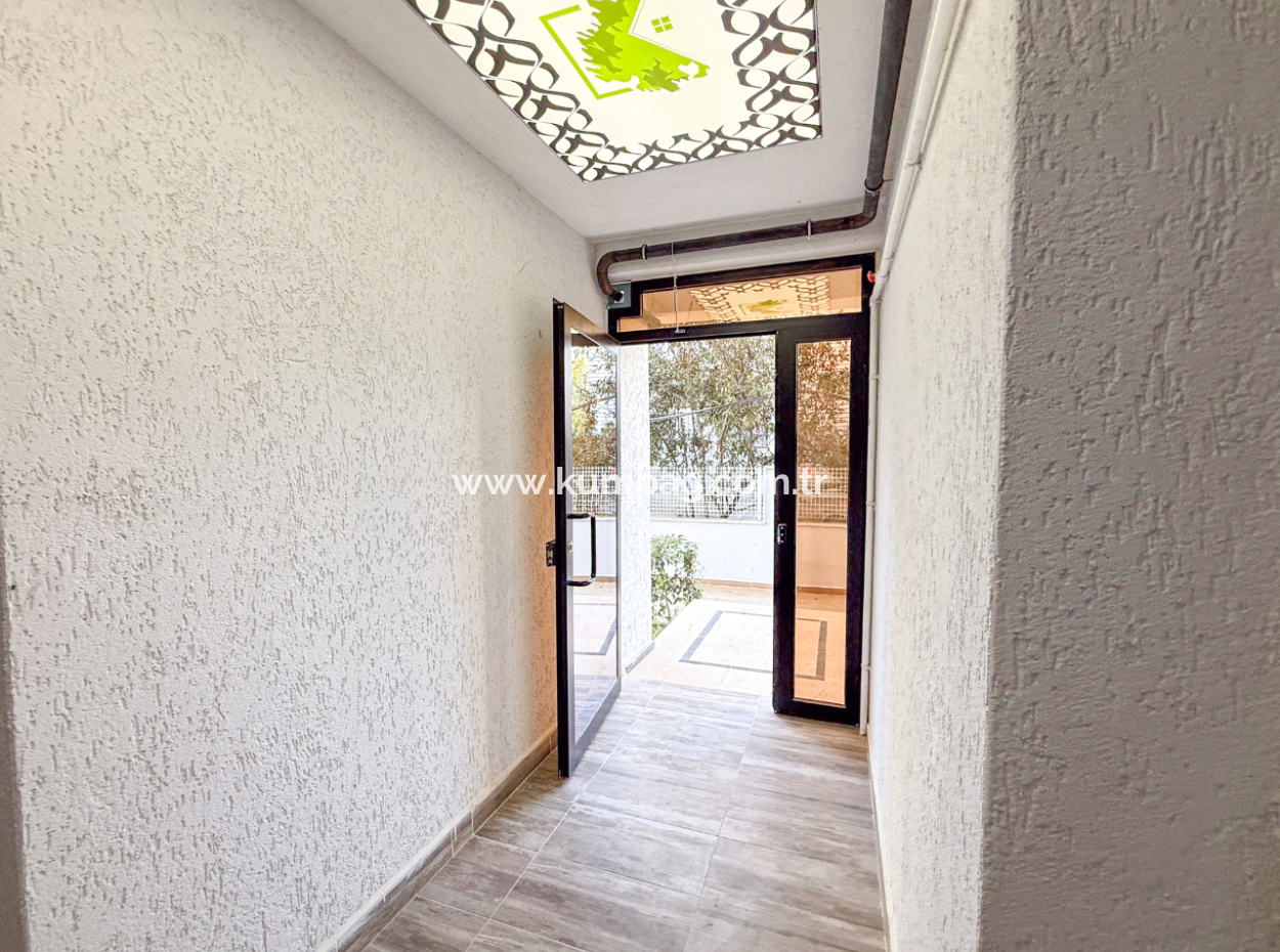 Havuzlu Aquaparklı Güvenlikli Site İçinde Satılık 1+1 Daire