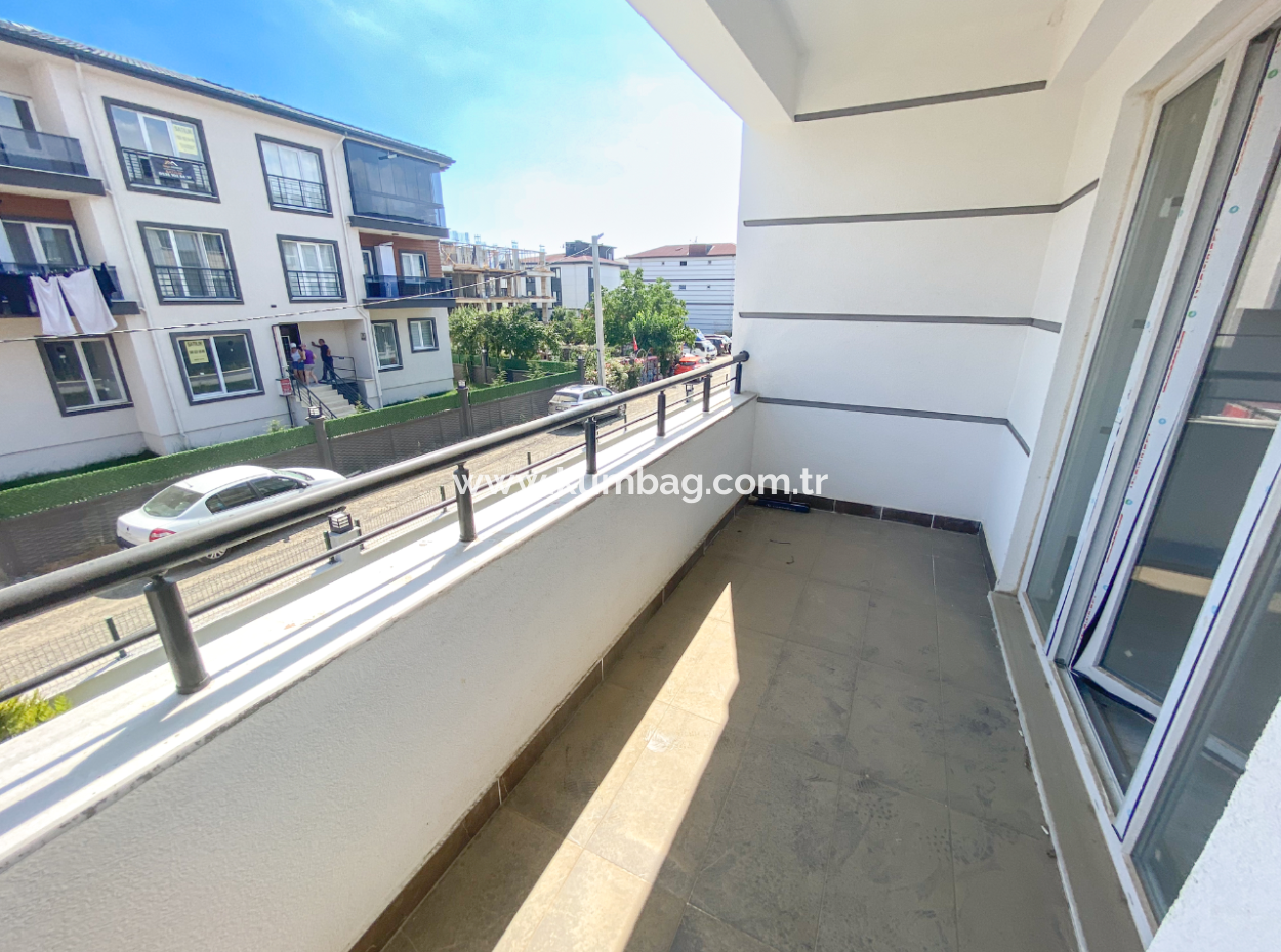 Havuzlu Aquaparklı Güvenlikli Site İçinde Kiralık 2+1 Daire