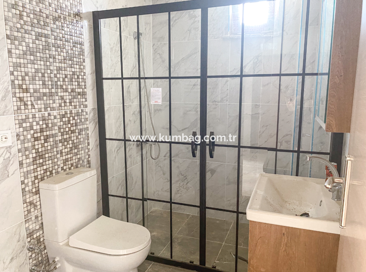 Havuzlu Aquaparklı Güvenlikli Site İçinde Kiralık 2+1 Daire