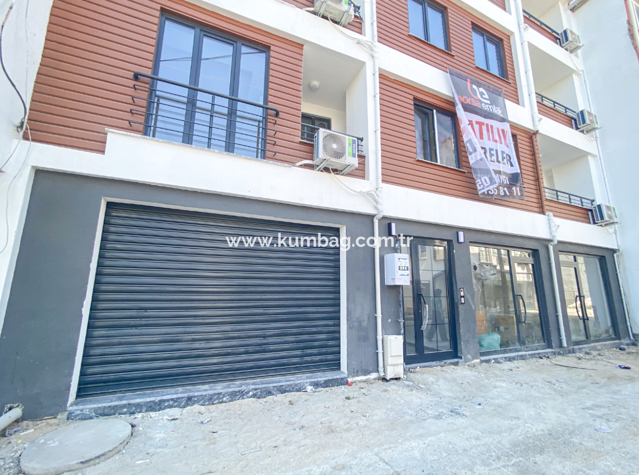 Kumbağ'da Merkezi Konumda Geniş Lüks Satılık 2+1 Daireler